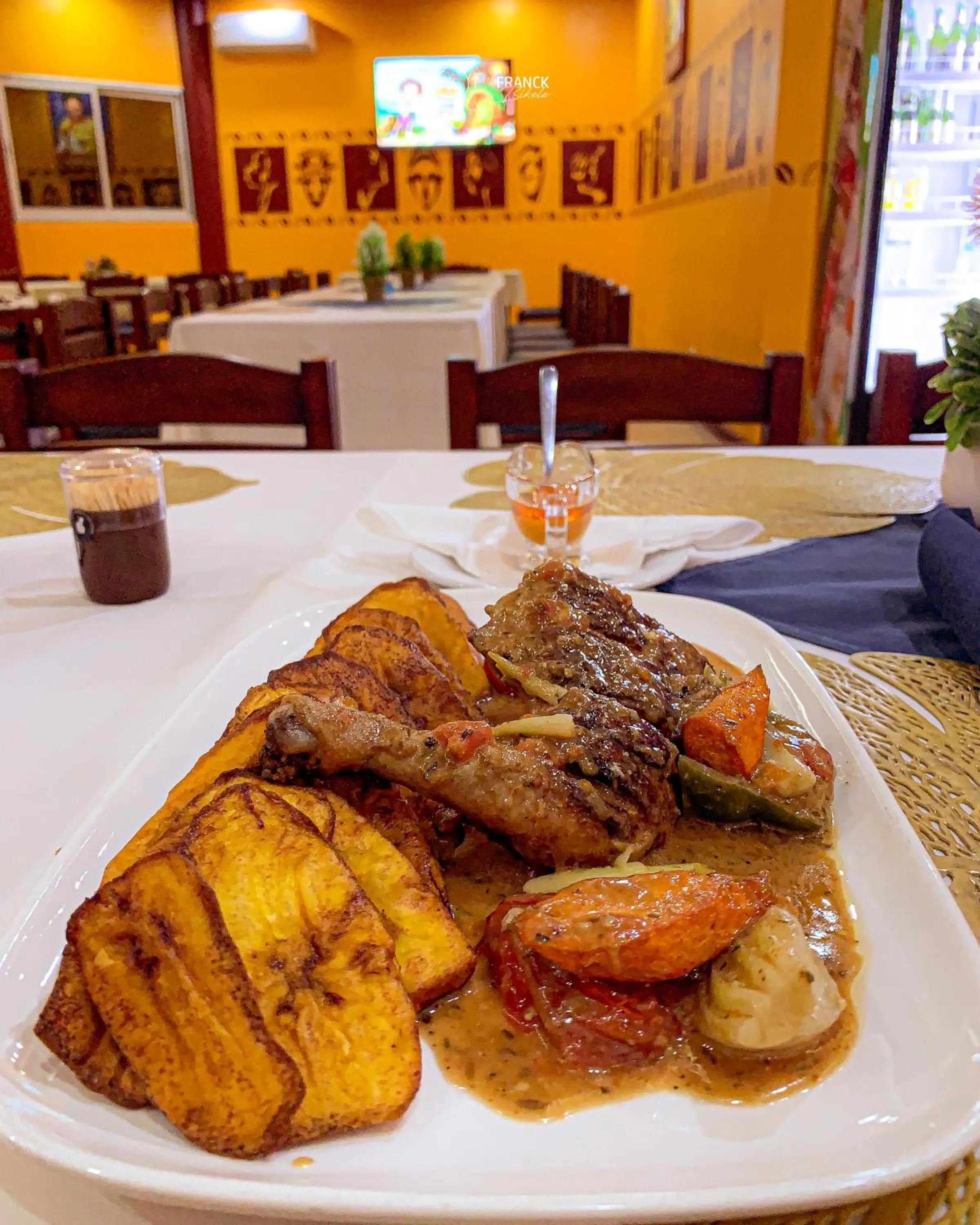 Restaurant/places to eat in La Vallée de Bana