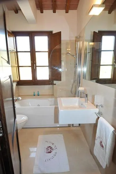 Bathroom in Residence Prunali