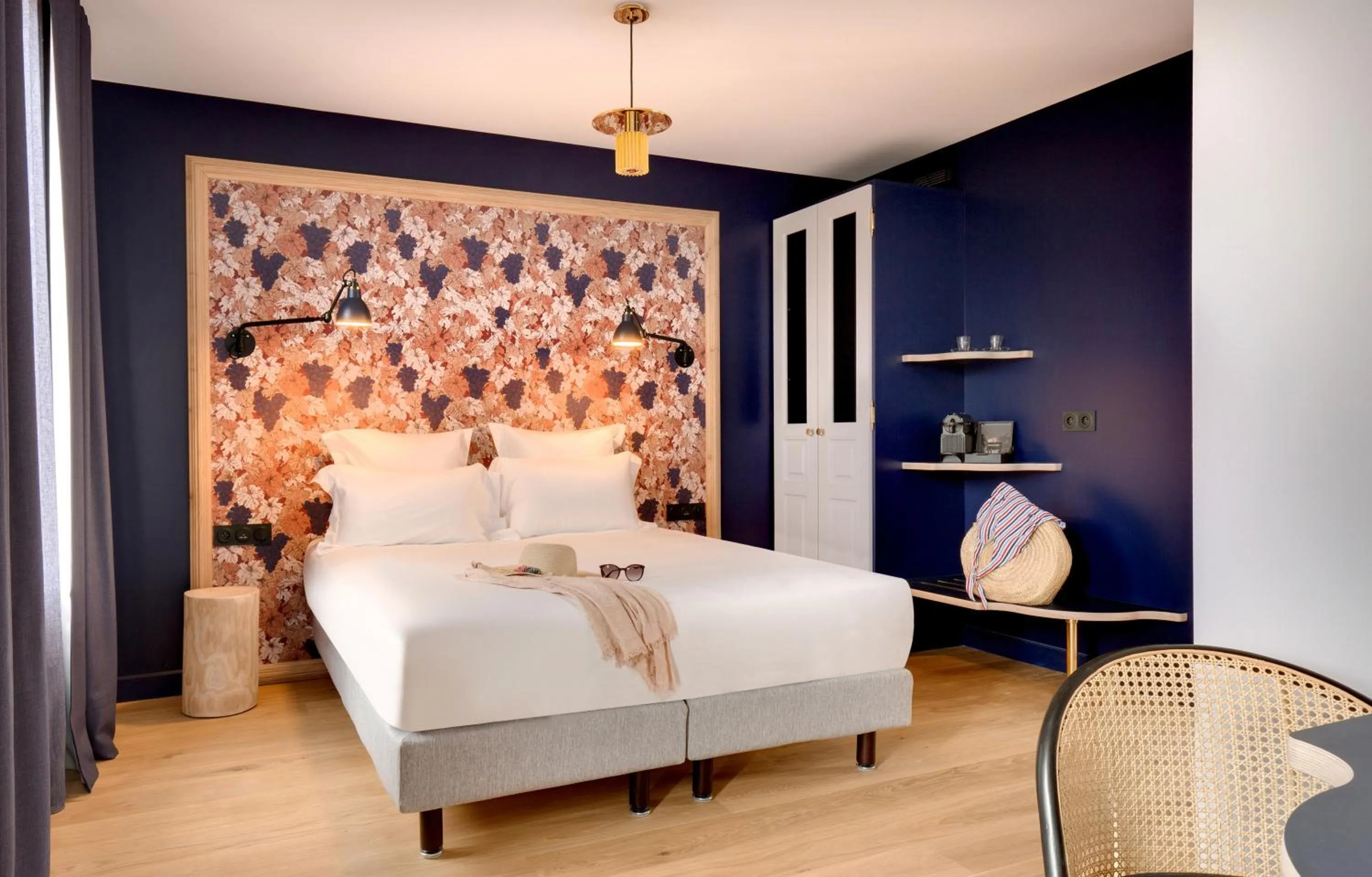 Photo of the whole room, Bed in Château Fage La Maison des Vignes - Saint-Émilion