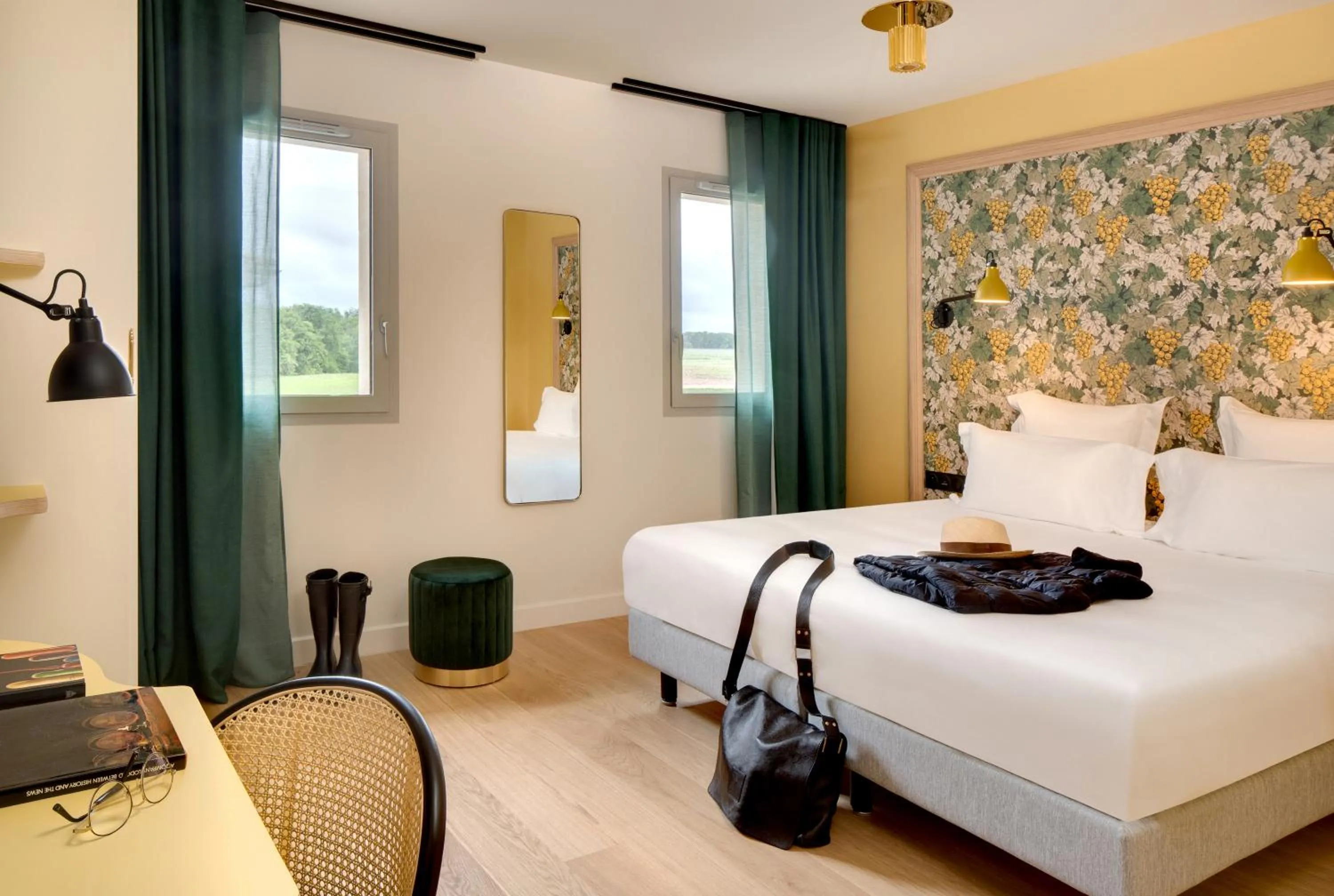 Bedroom, Bed in Château Fage La Maison des Vignes - Saint-Émilion