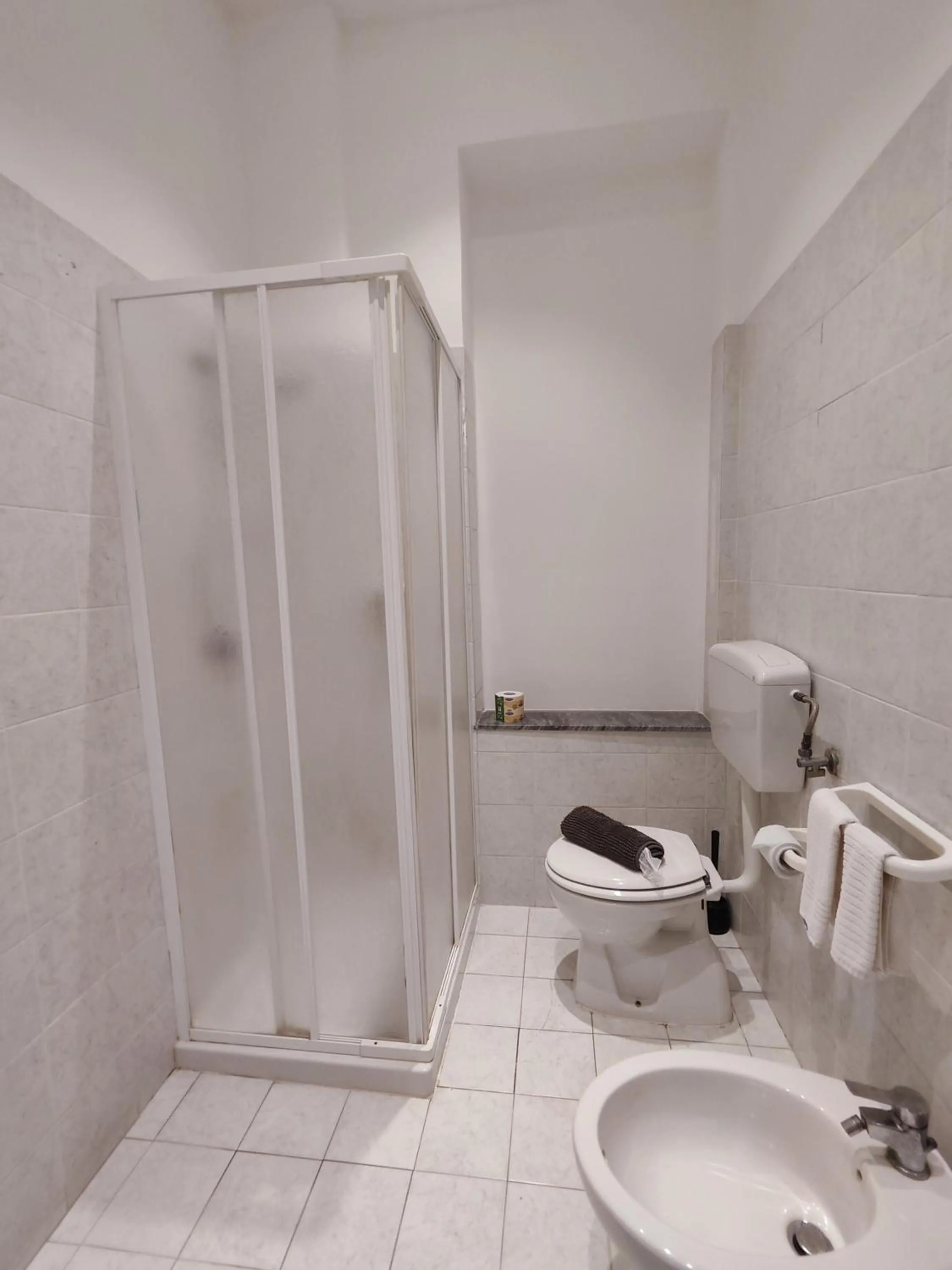 Shower in Hotel Faraglione