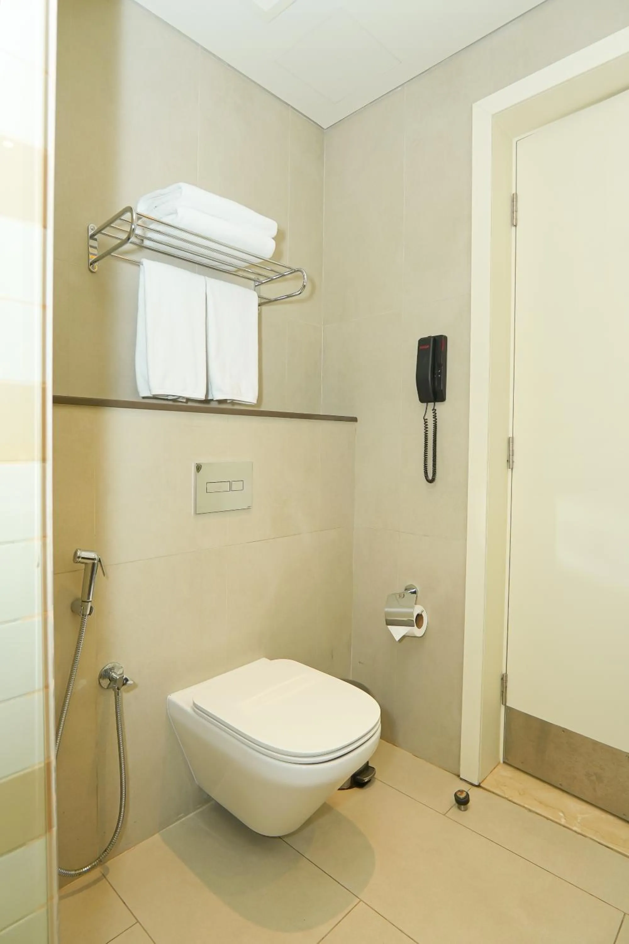 Toilet in Pavilion Hotel Al Jaddaf Managed by Nooa