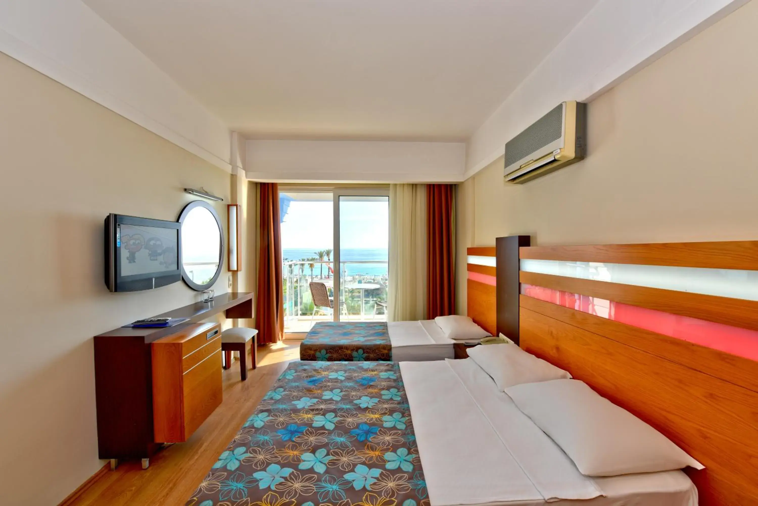 Sea view, Bed in Sultan Sipahi Resort Hotel Sea view, Bed in Sultan Sipahi Resort Hotel