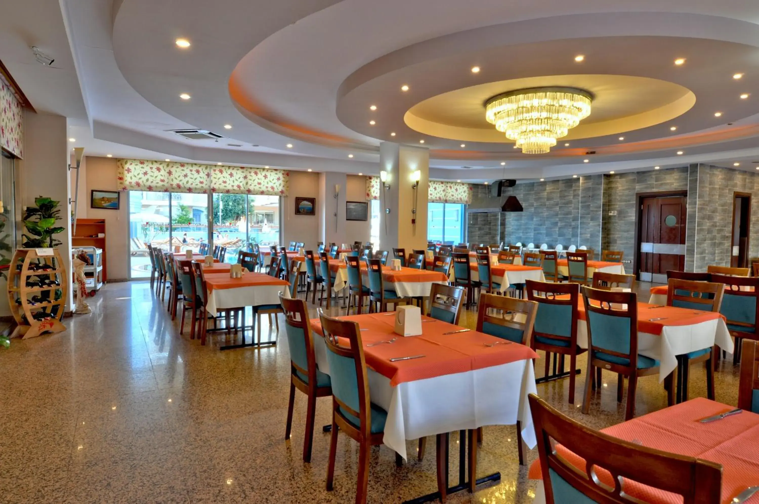 Restaurant/places to eat in Sultan Sipahi Resort Hotel Restaurant/places to eat in Sultan Sipahi Resort Hotel