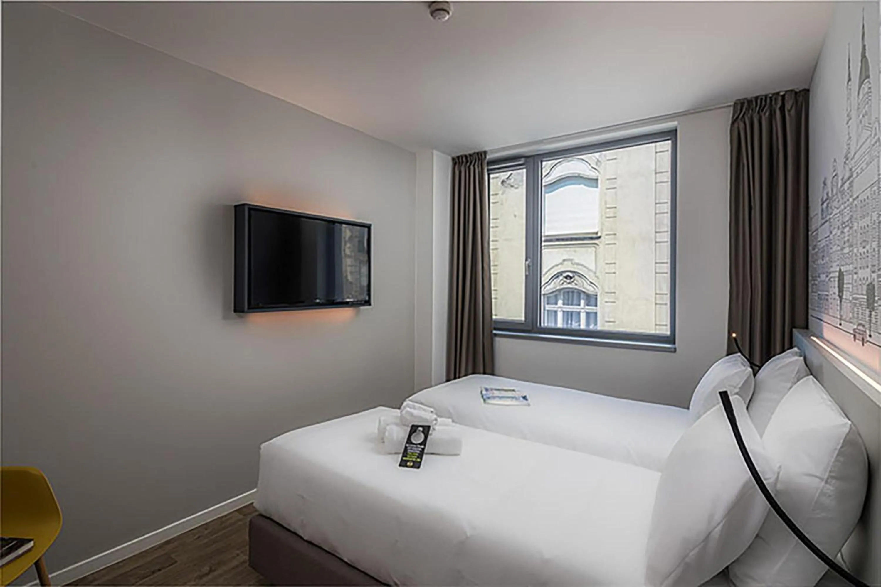 Photo of the whole room, Bed in B&B Hotel Budapest City