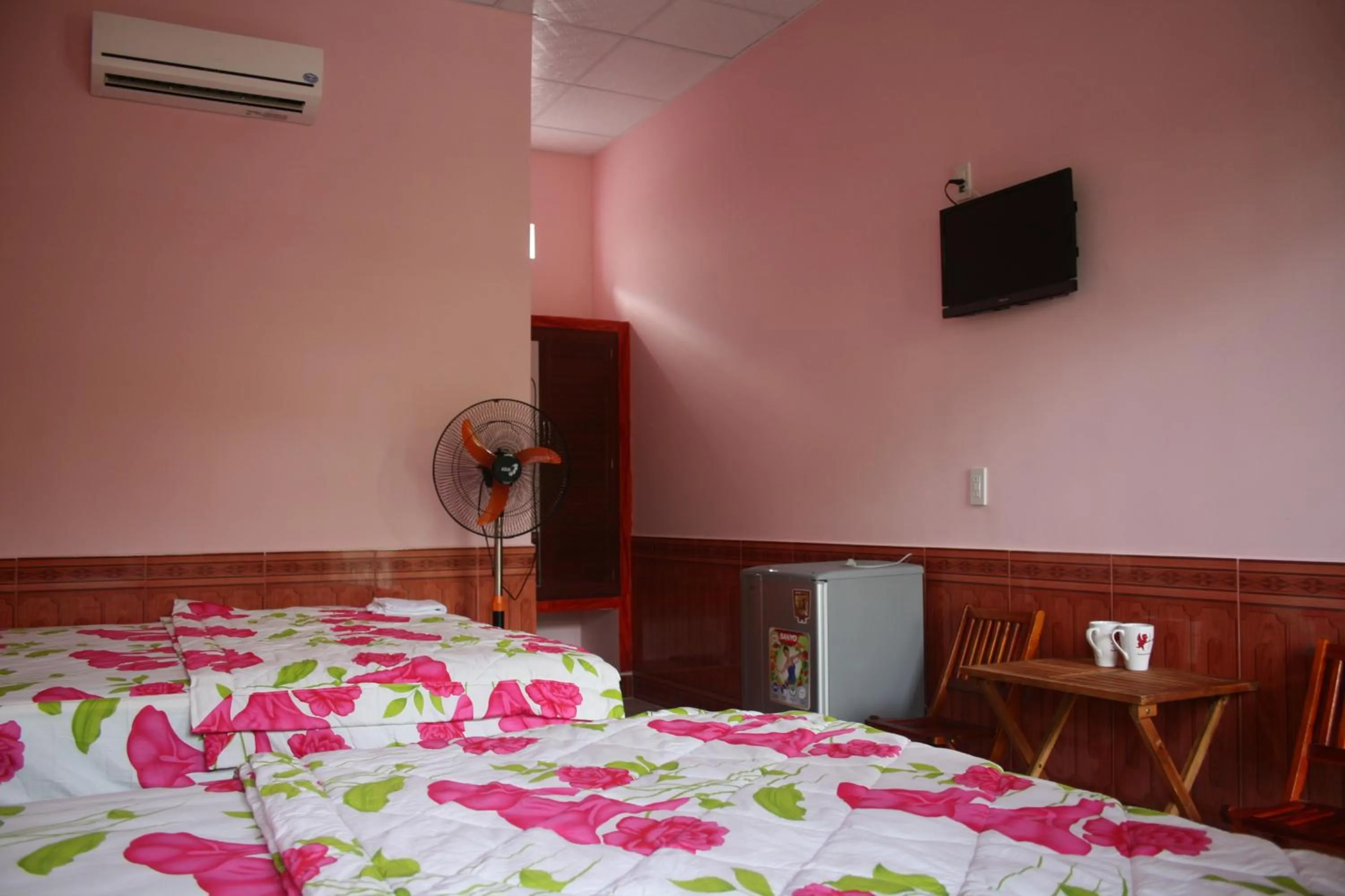 Decorative detail, Bed in Minh Anh Garden Hotel