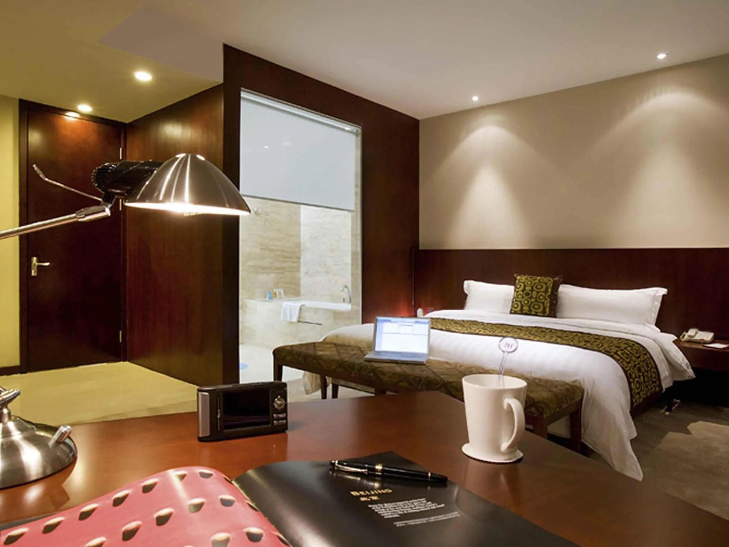 Bedroom, Bed in Mercure Wanshang Beijing