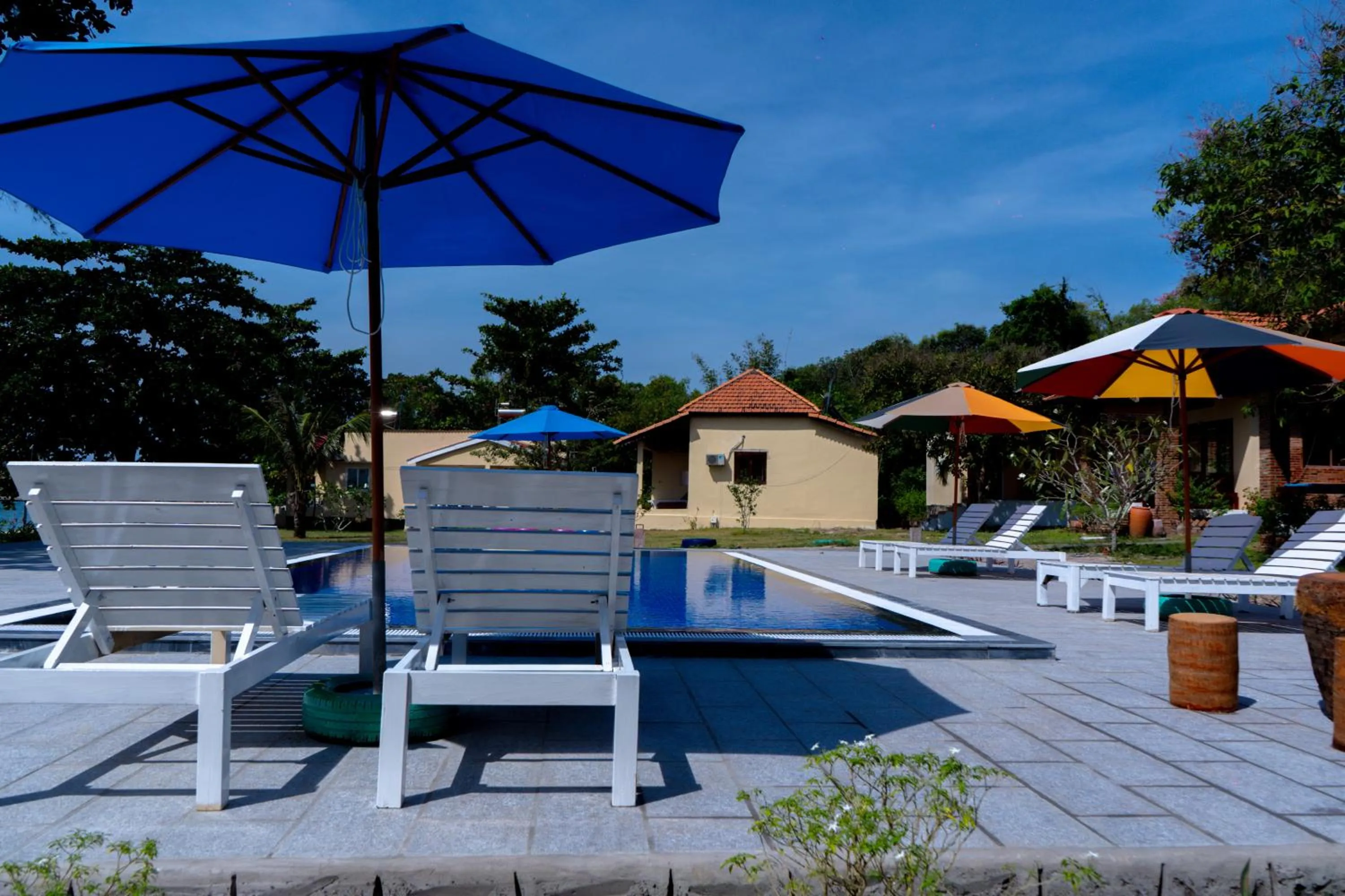 Pool view in Vung Bau Resort