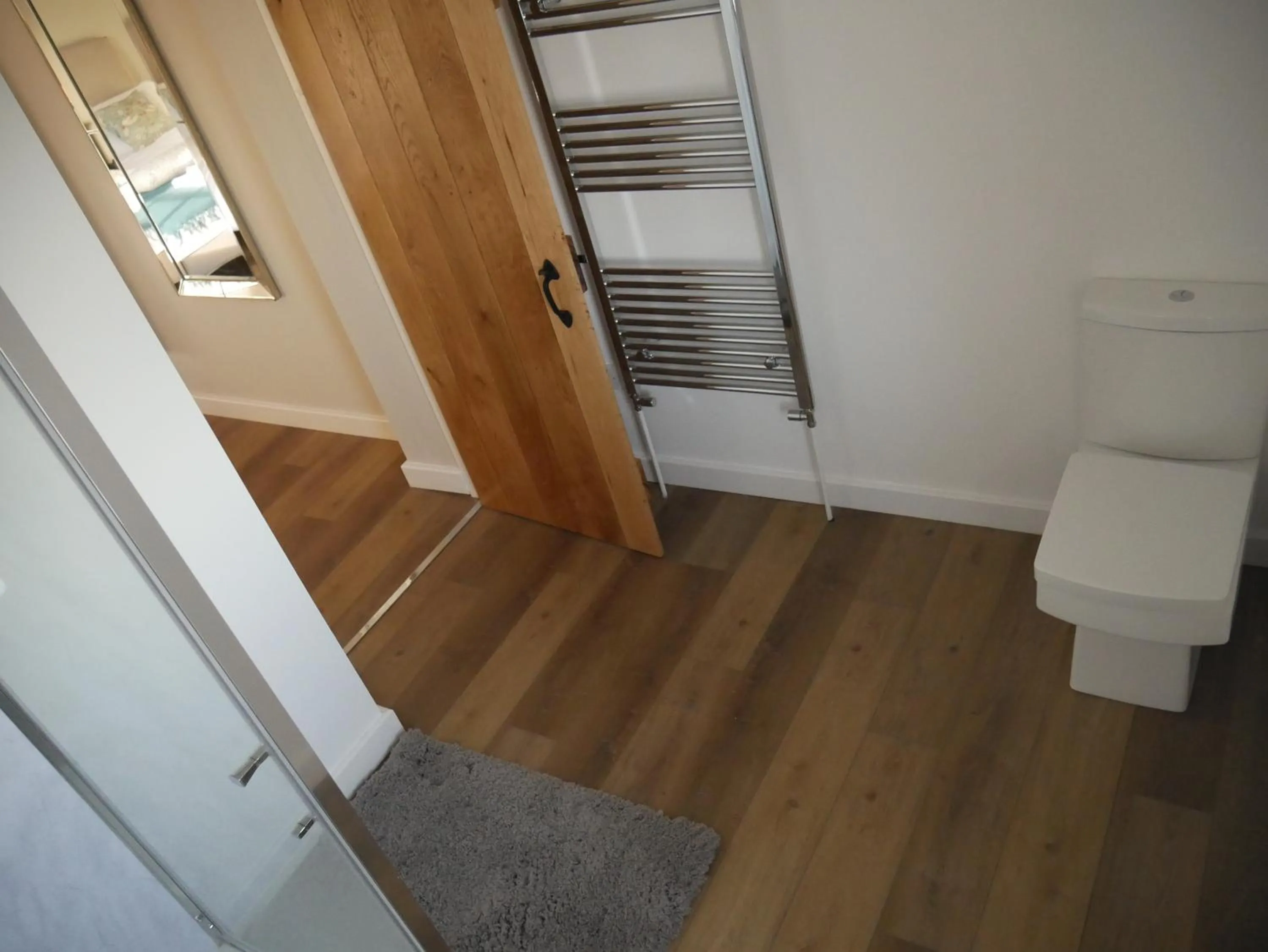 Bathroom in The Fox and Hounds