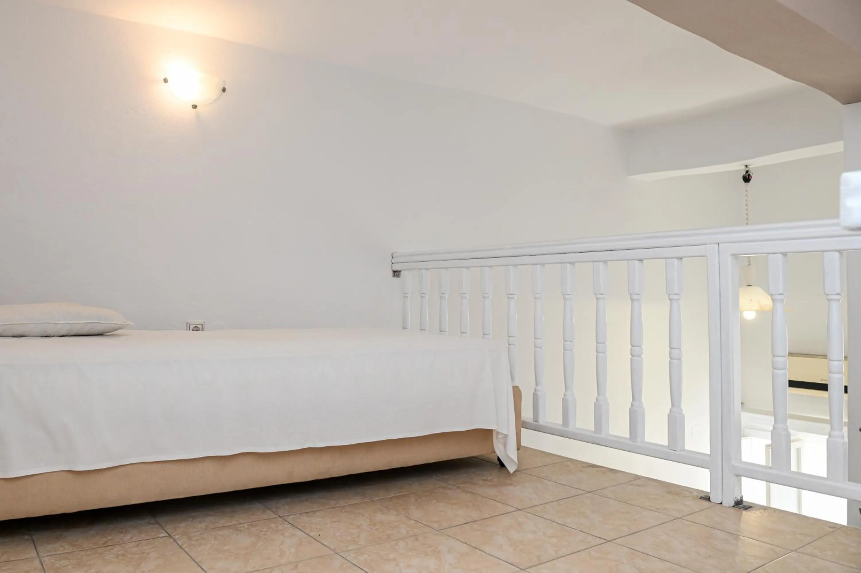 Bed in Vinas Place City Center