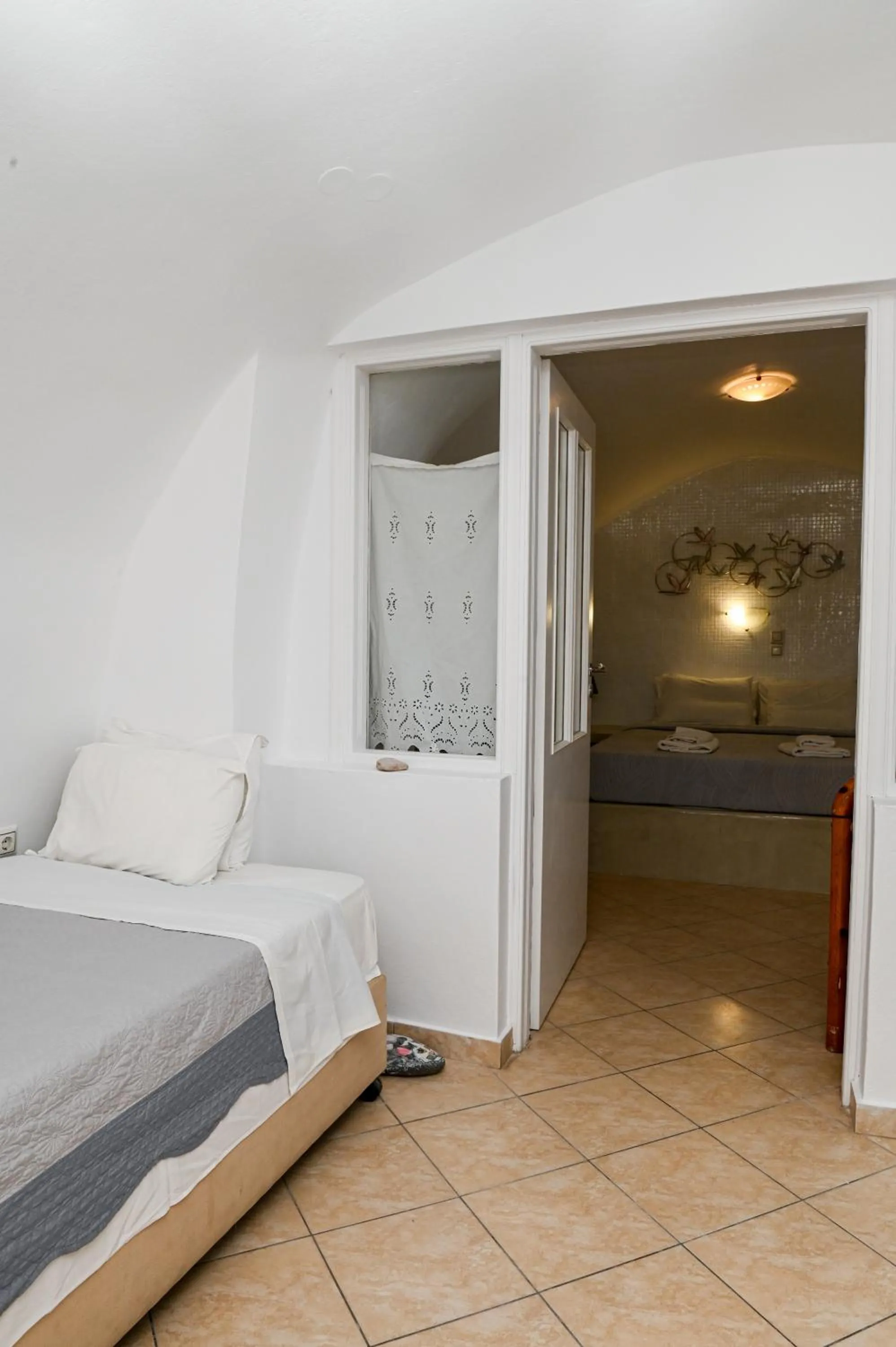 Bed in Vinas Place City Center