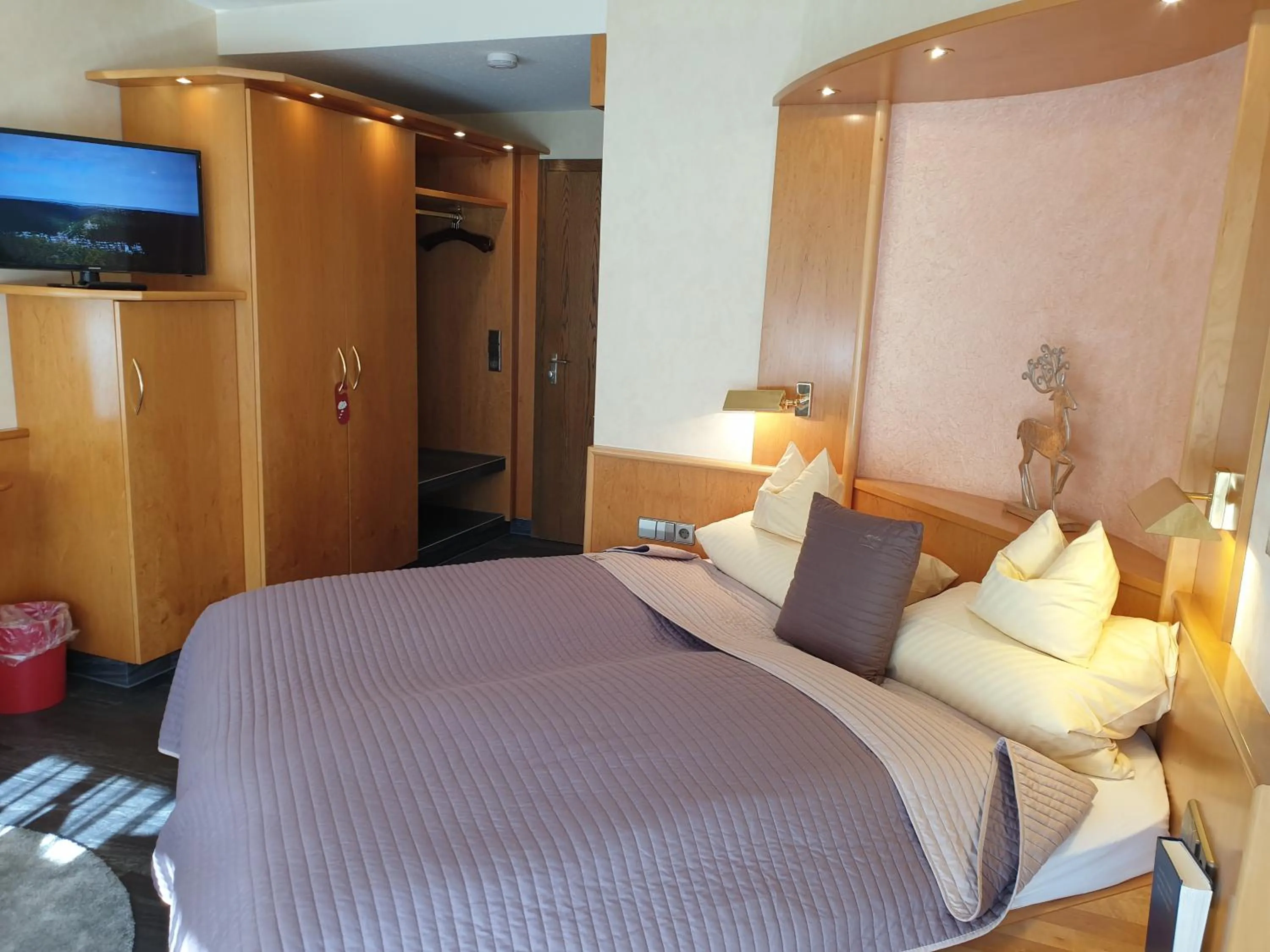 Photo of the whole room, Bed in Hotel Koch