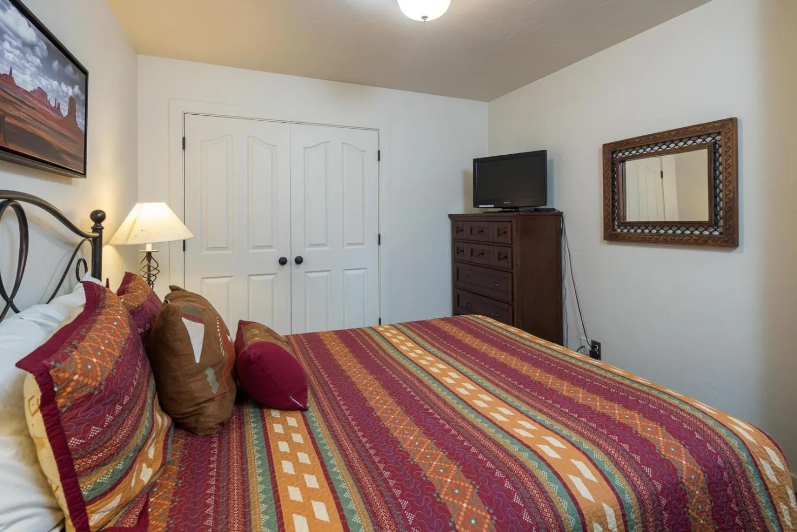 Bed in Rim Village A4 3