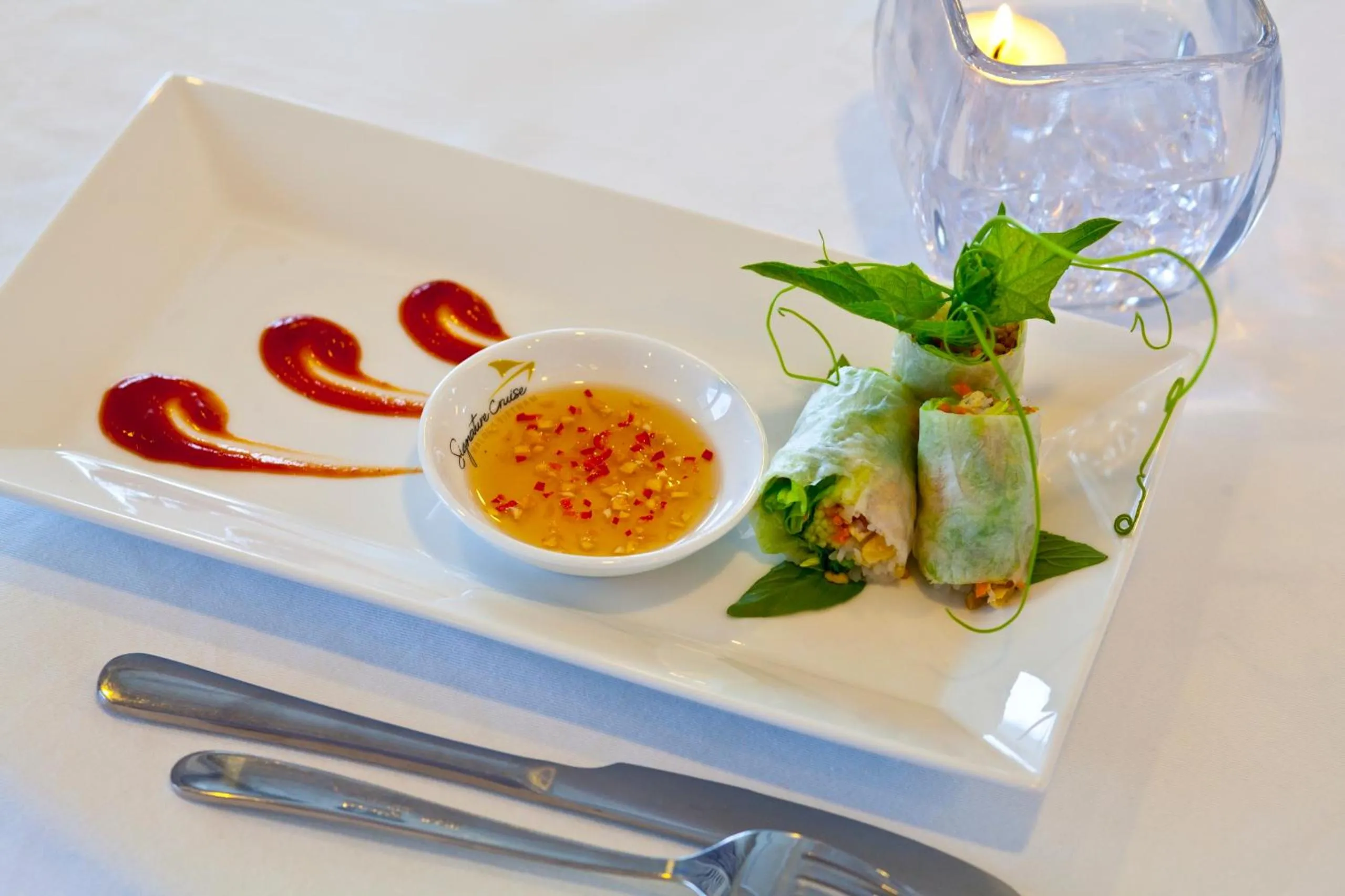 Food and drinks in Signature Halong Cruise
