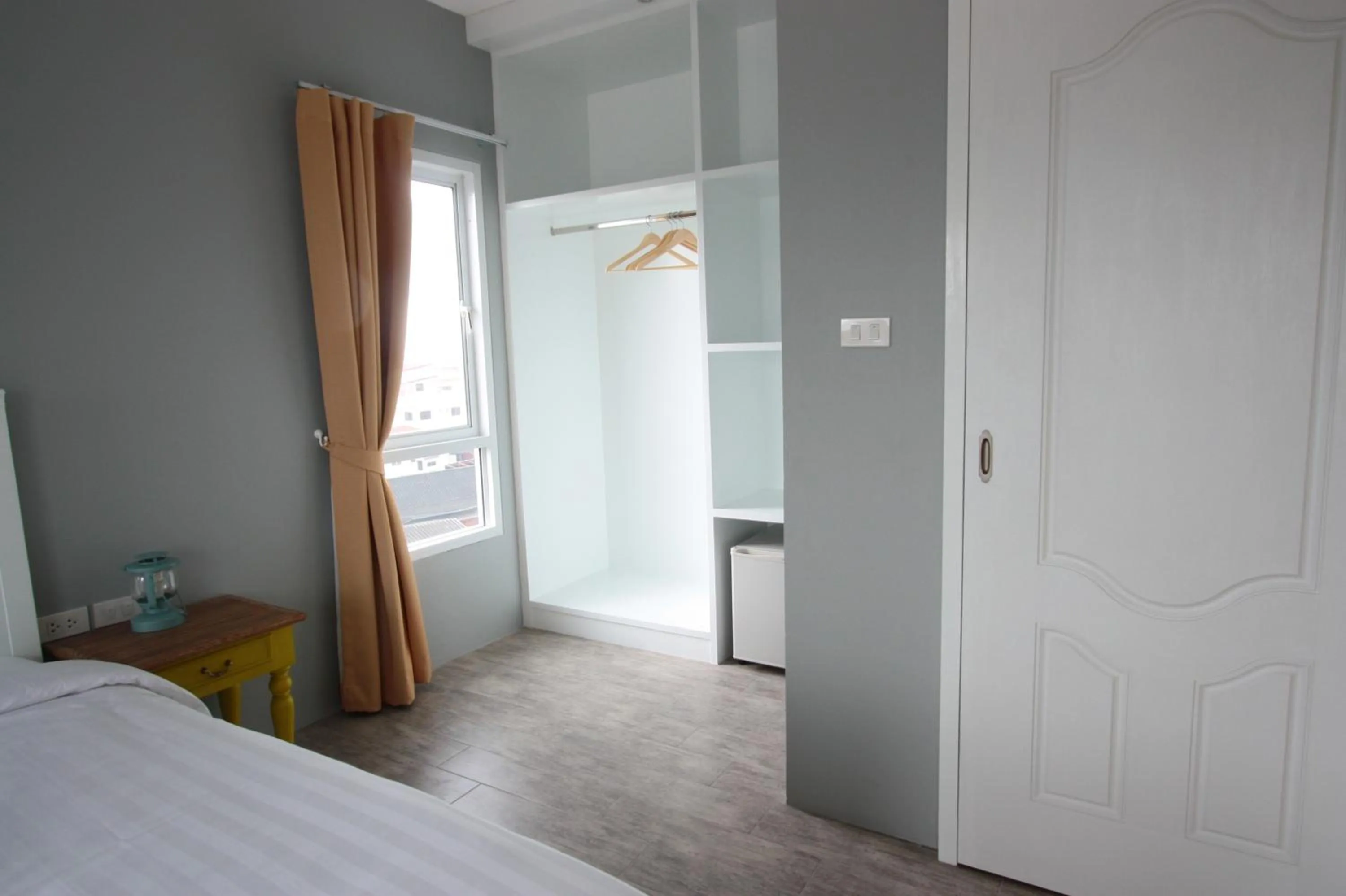 Photo of the whole room, Bed in Hub Hua Hin 57