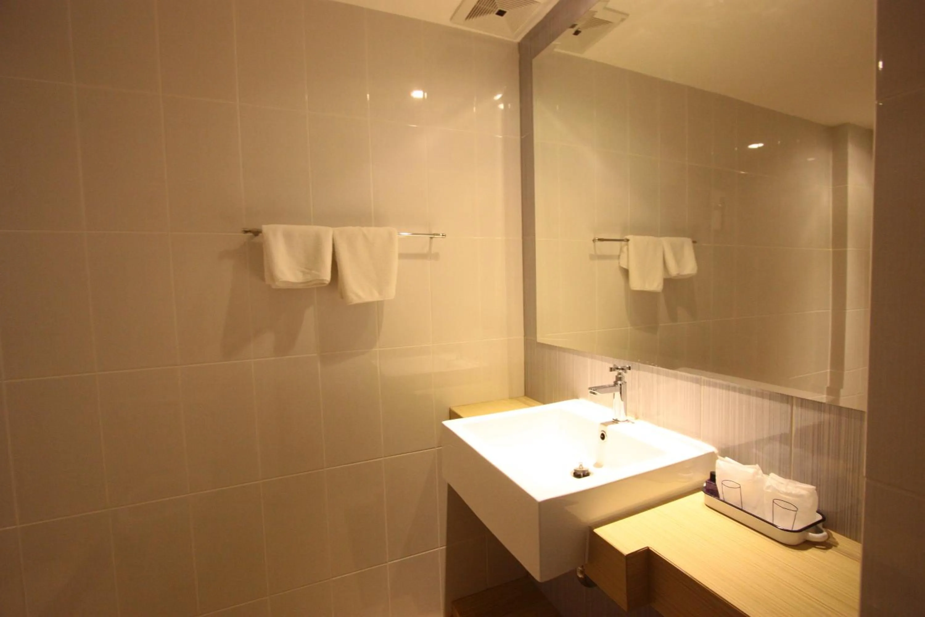 Bathroom in Hub Hua Hin 57