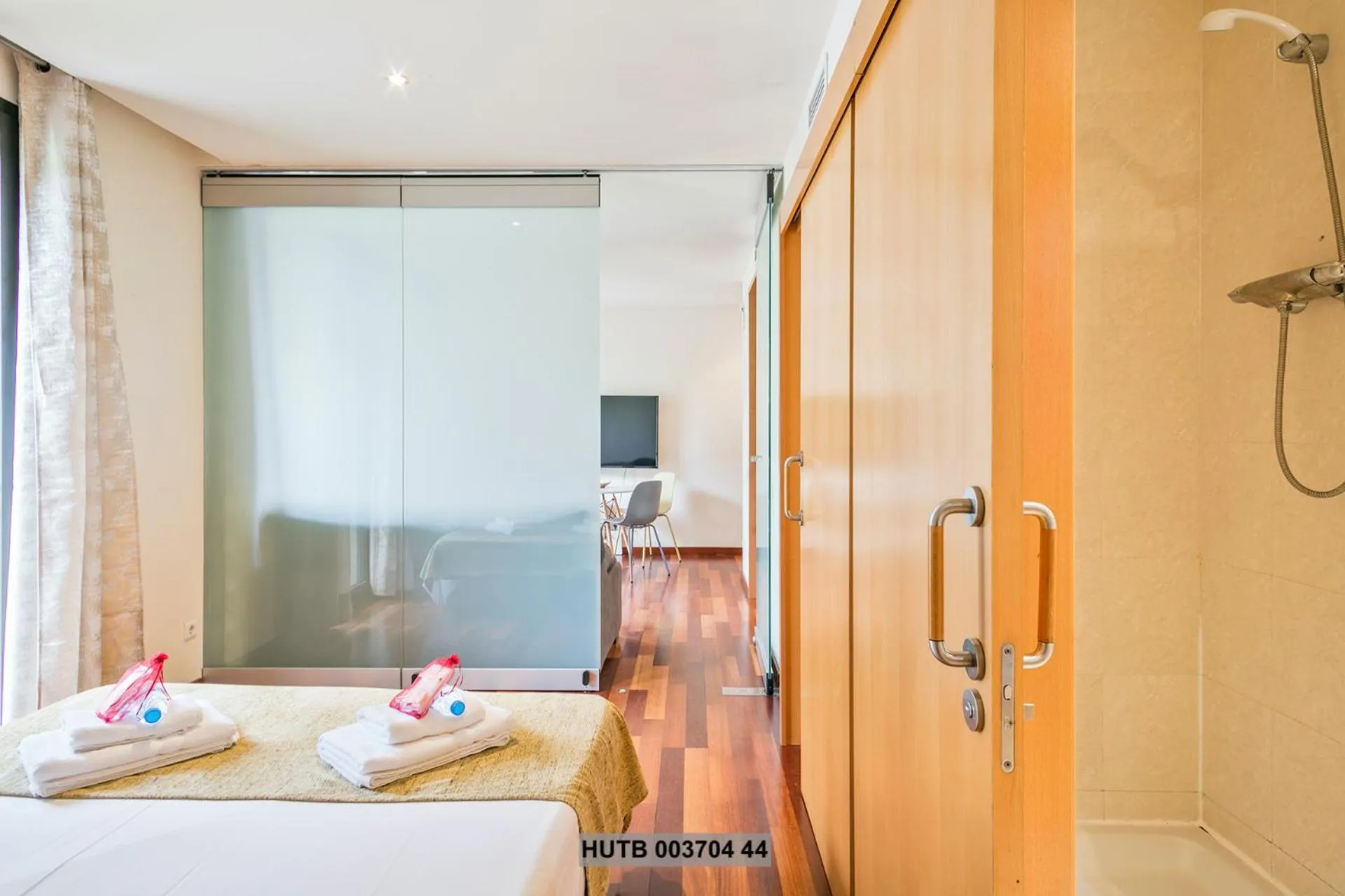 Bedroom, Bed in Alcam Anglesola