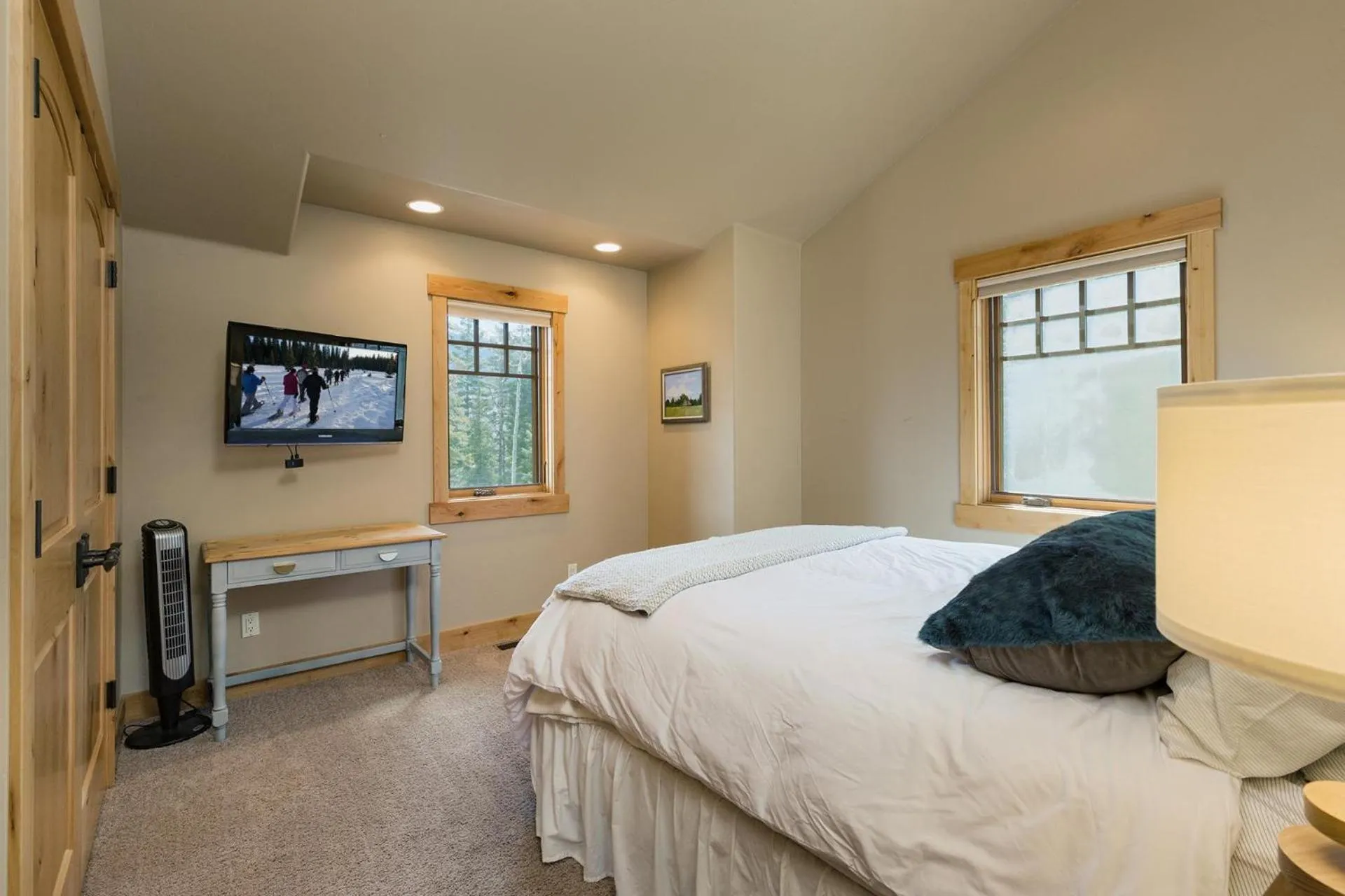 Bed in Twilight 47 Quarry Court