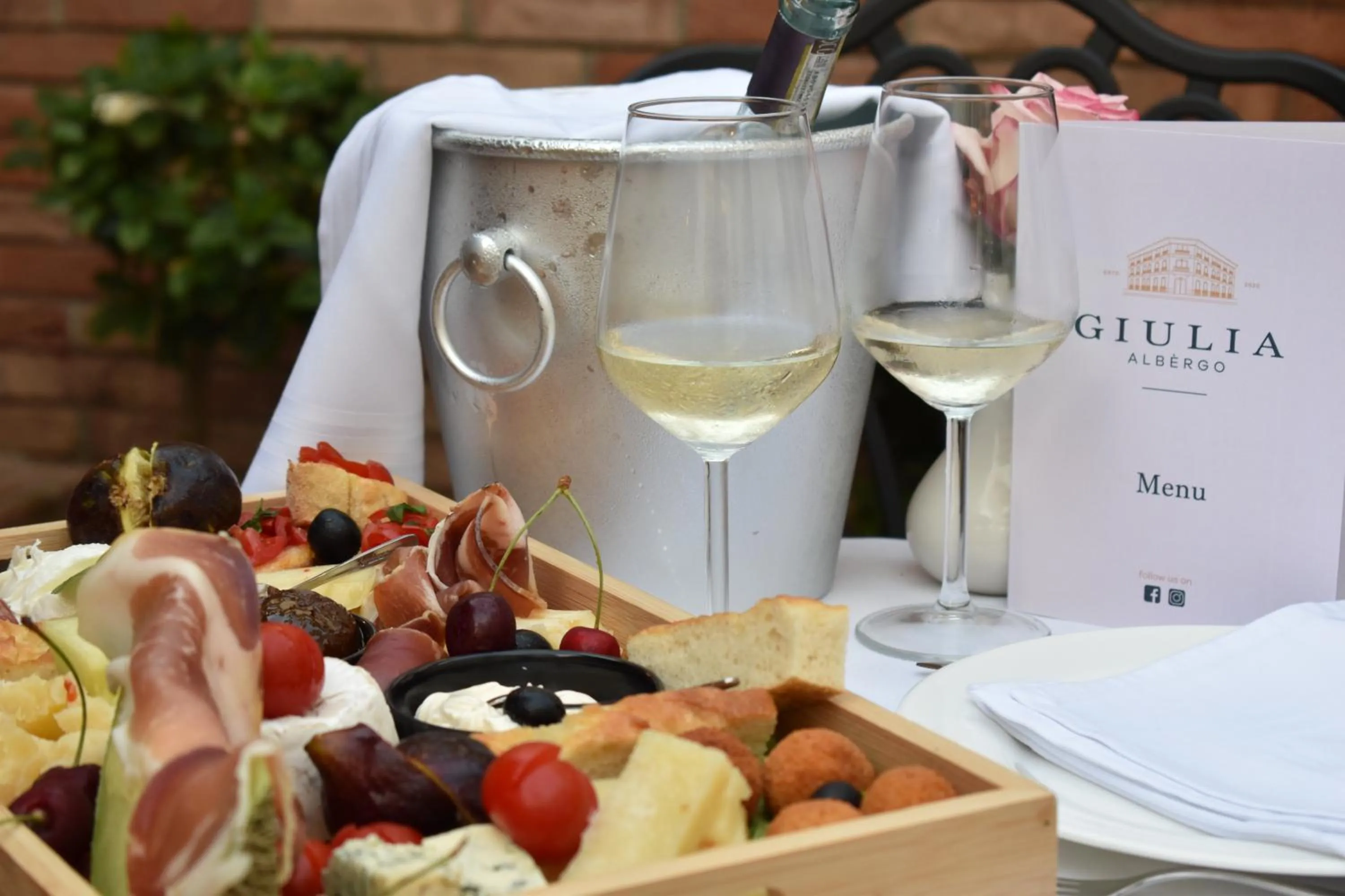 Restaurant/places to eat in Giulia Albérgo Hotel