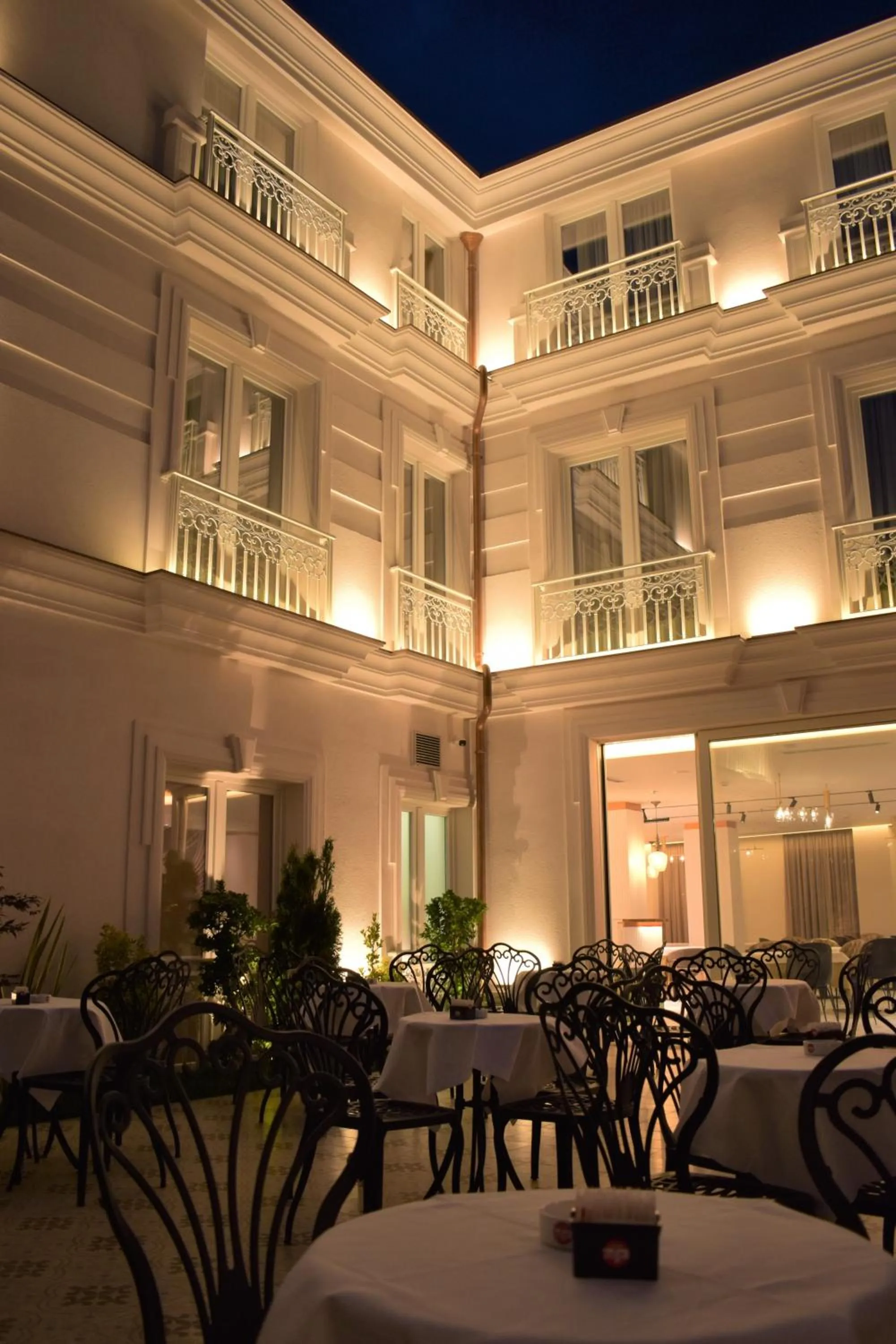 Restaurant/places to eat in Giulia Albérgo Hotel