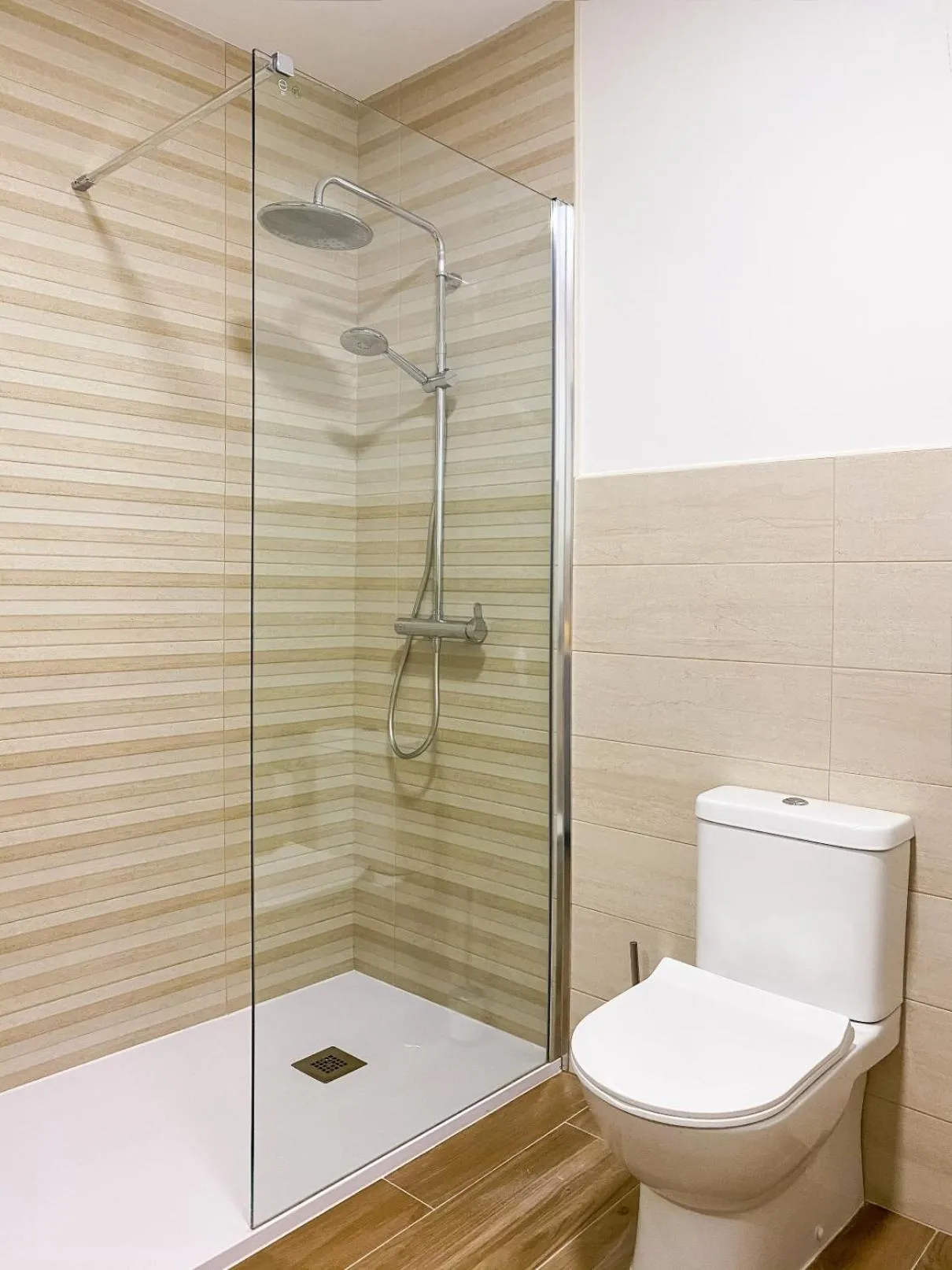 Shower in Villaprado