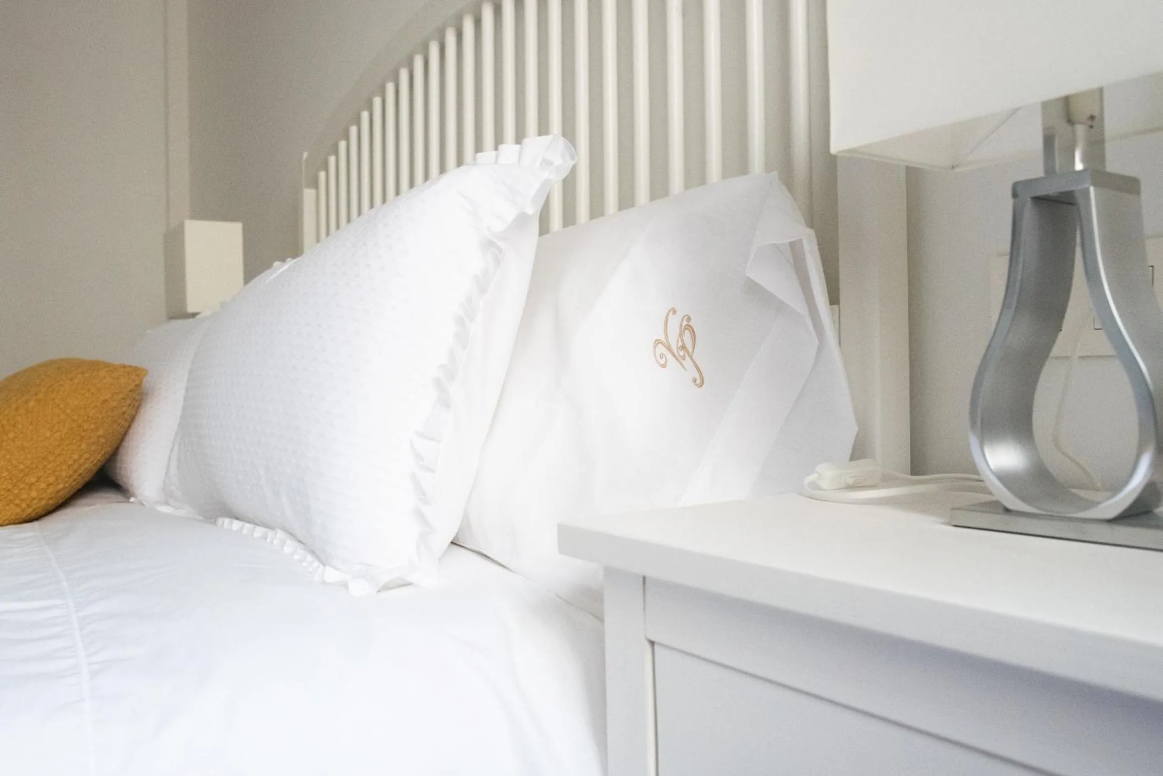 Decorative detail, Bed in Villaprado