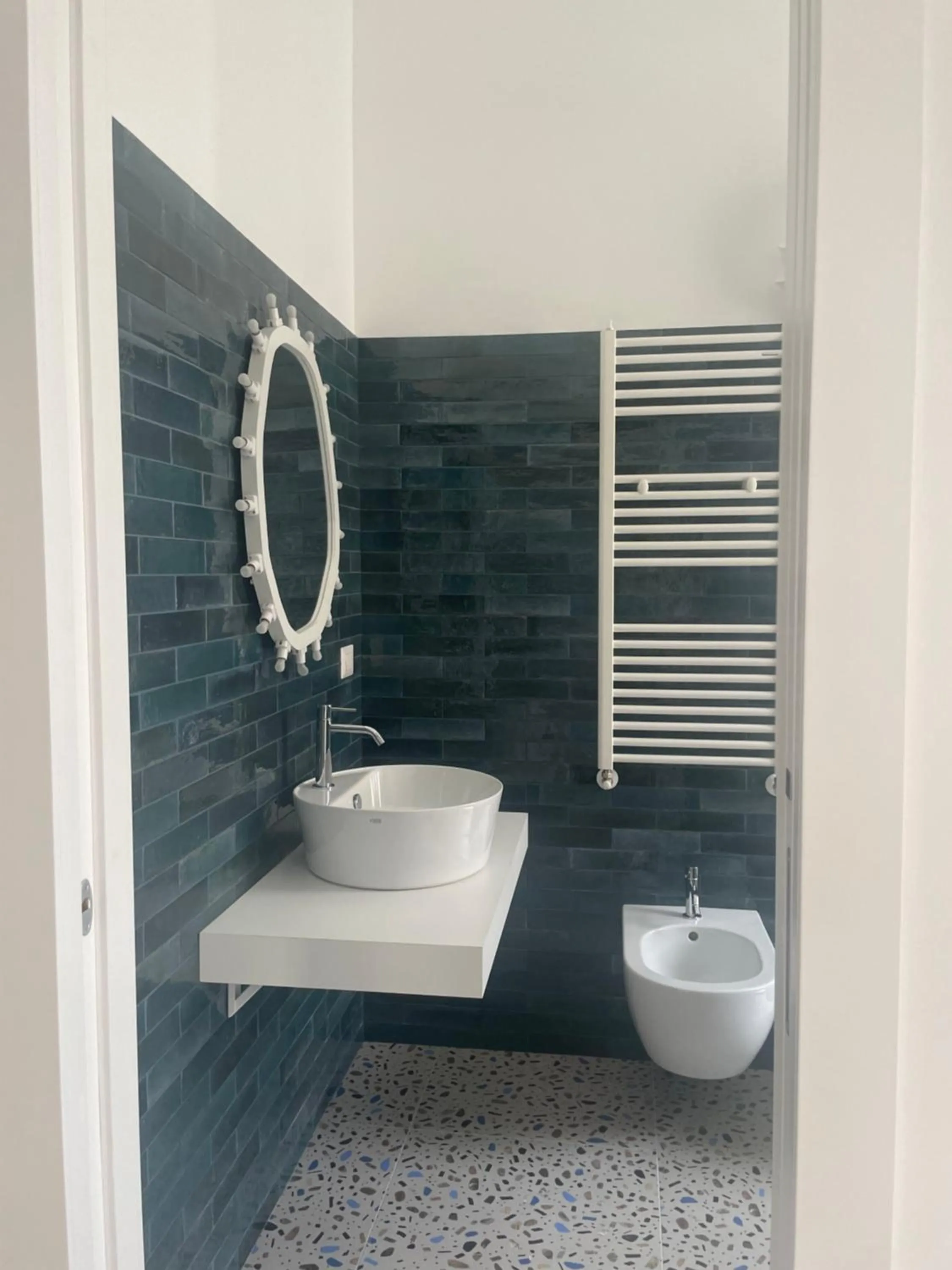 Bathroom in chiesa russa