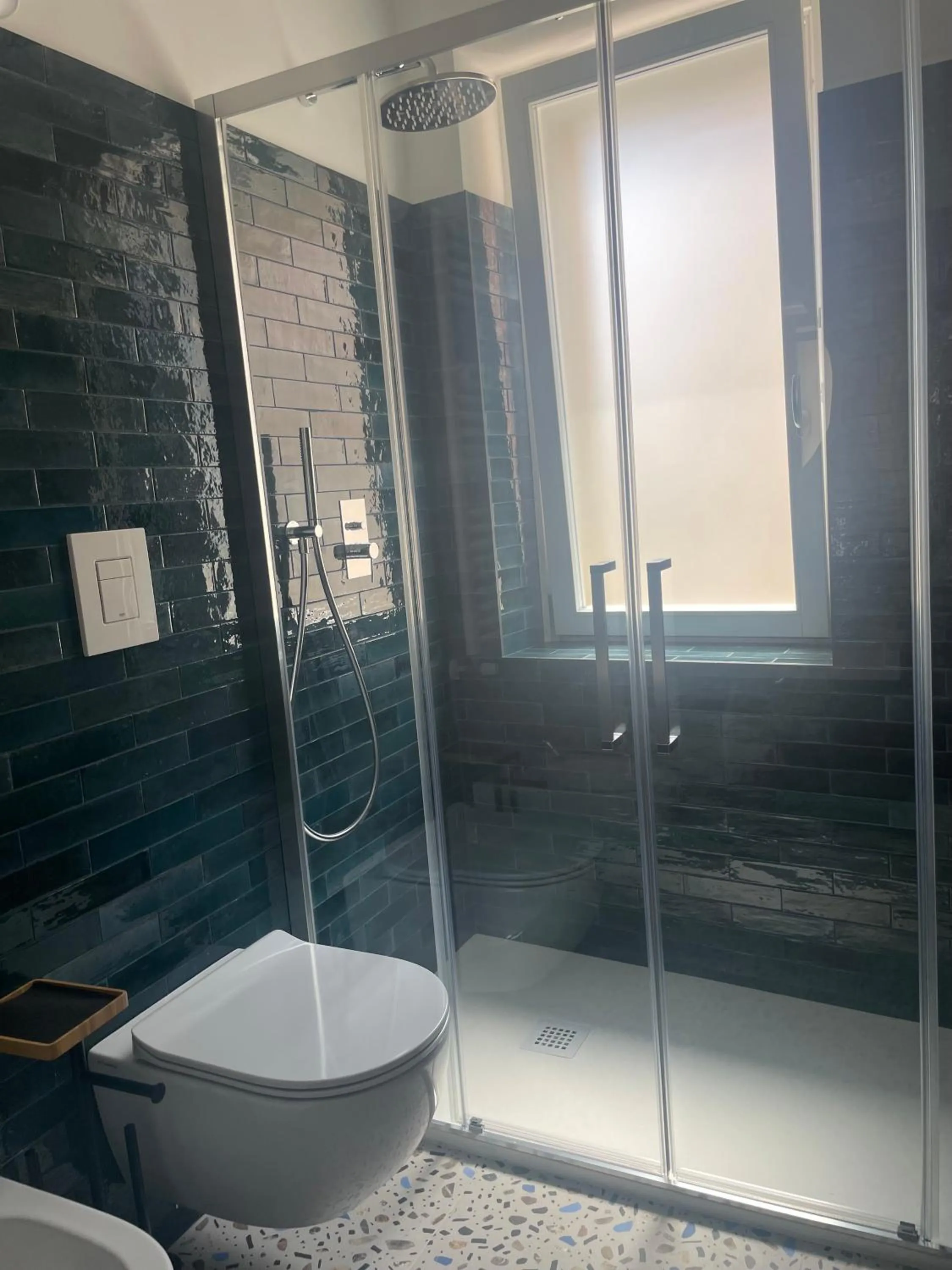 Bathroom in chiesa russa