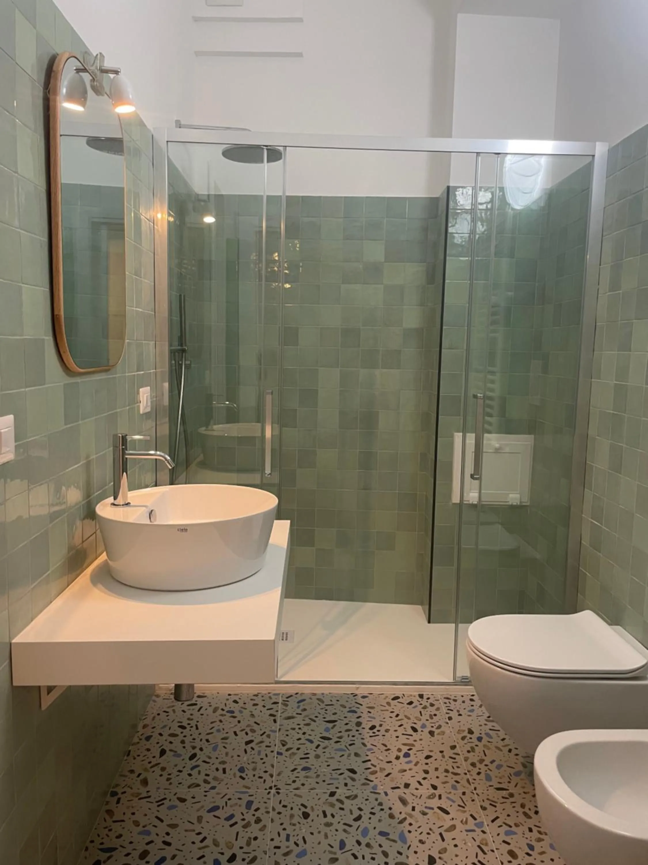 Bathroom in chiesa russa