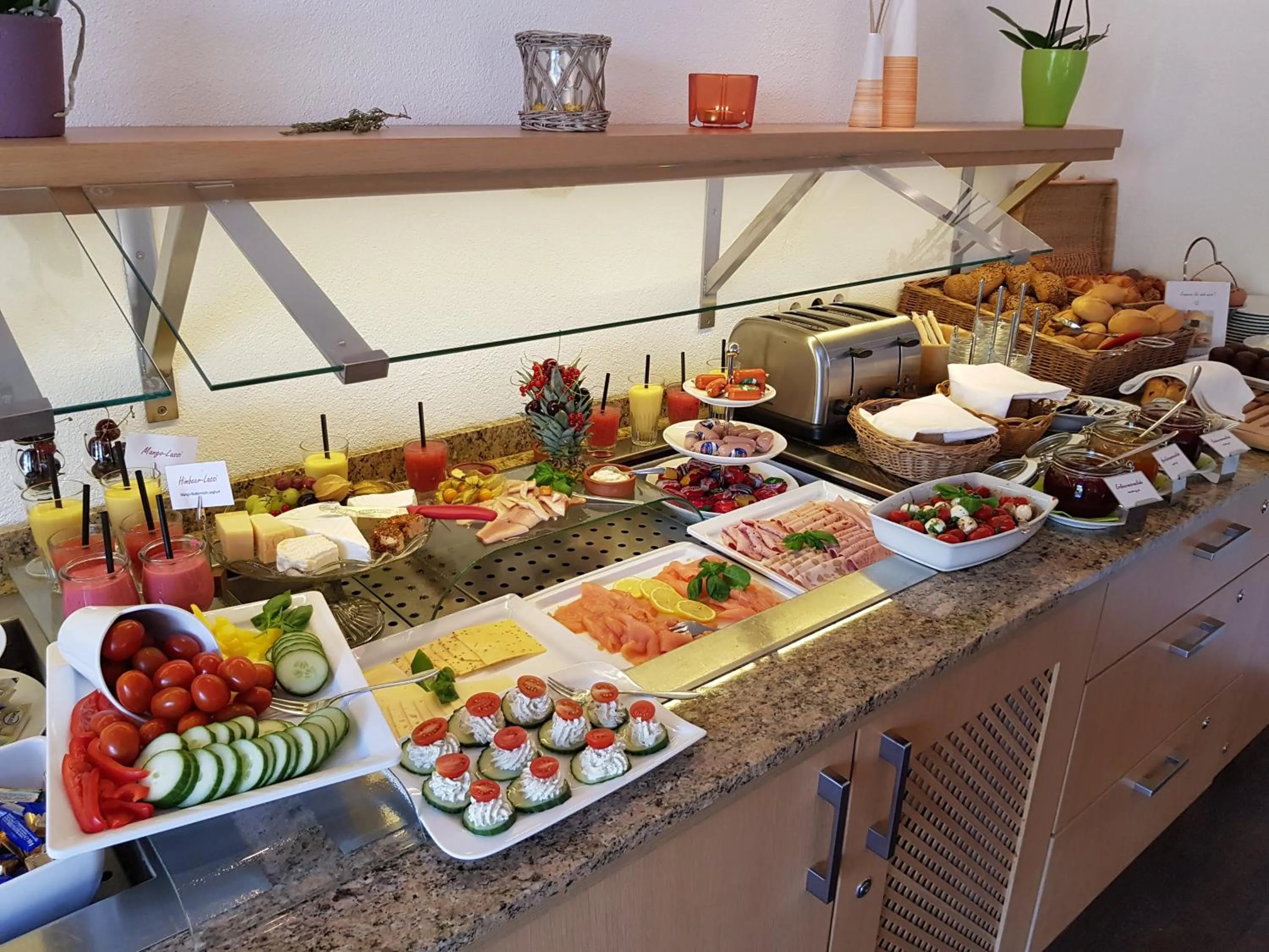 Food and drinks in Landhotel Sonnenhalde