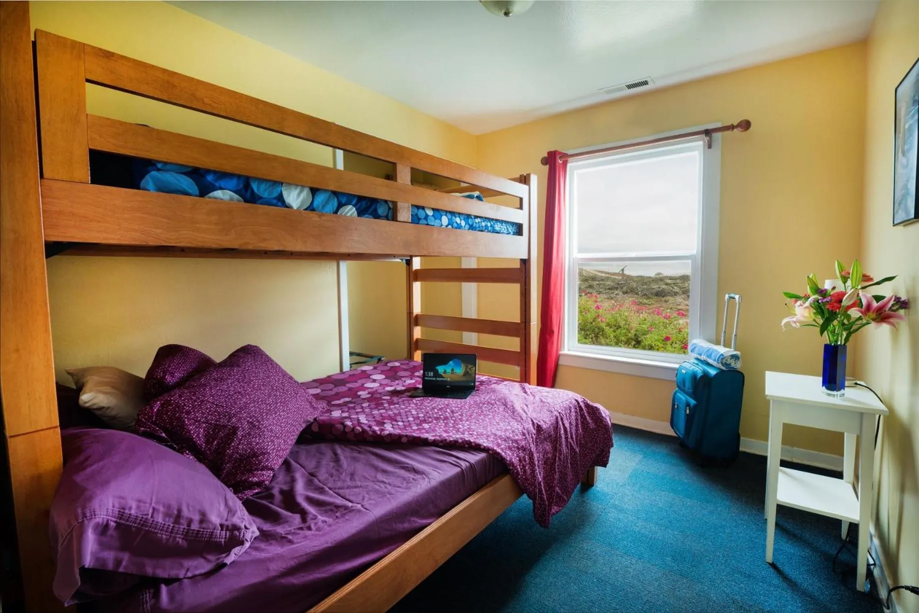 Bed in HI Pigeon Point Lighthouse Hostel