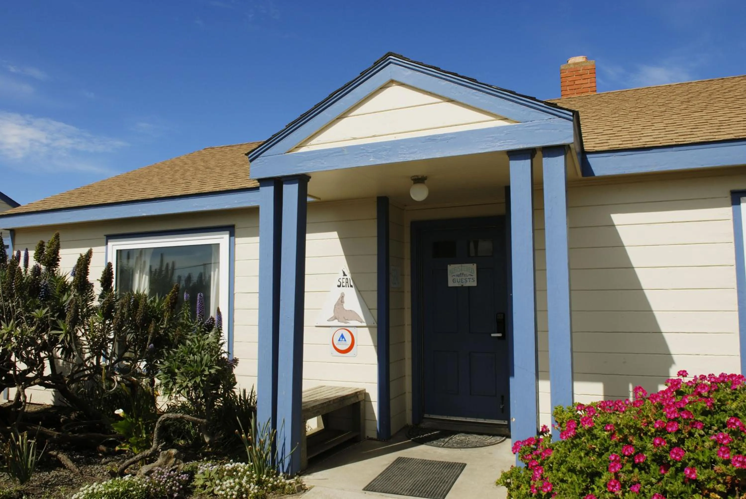 Facade/entrance in HI Pigeon Point Lighthouse Hostel