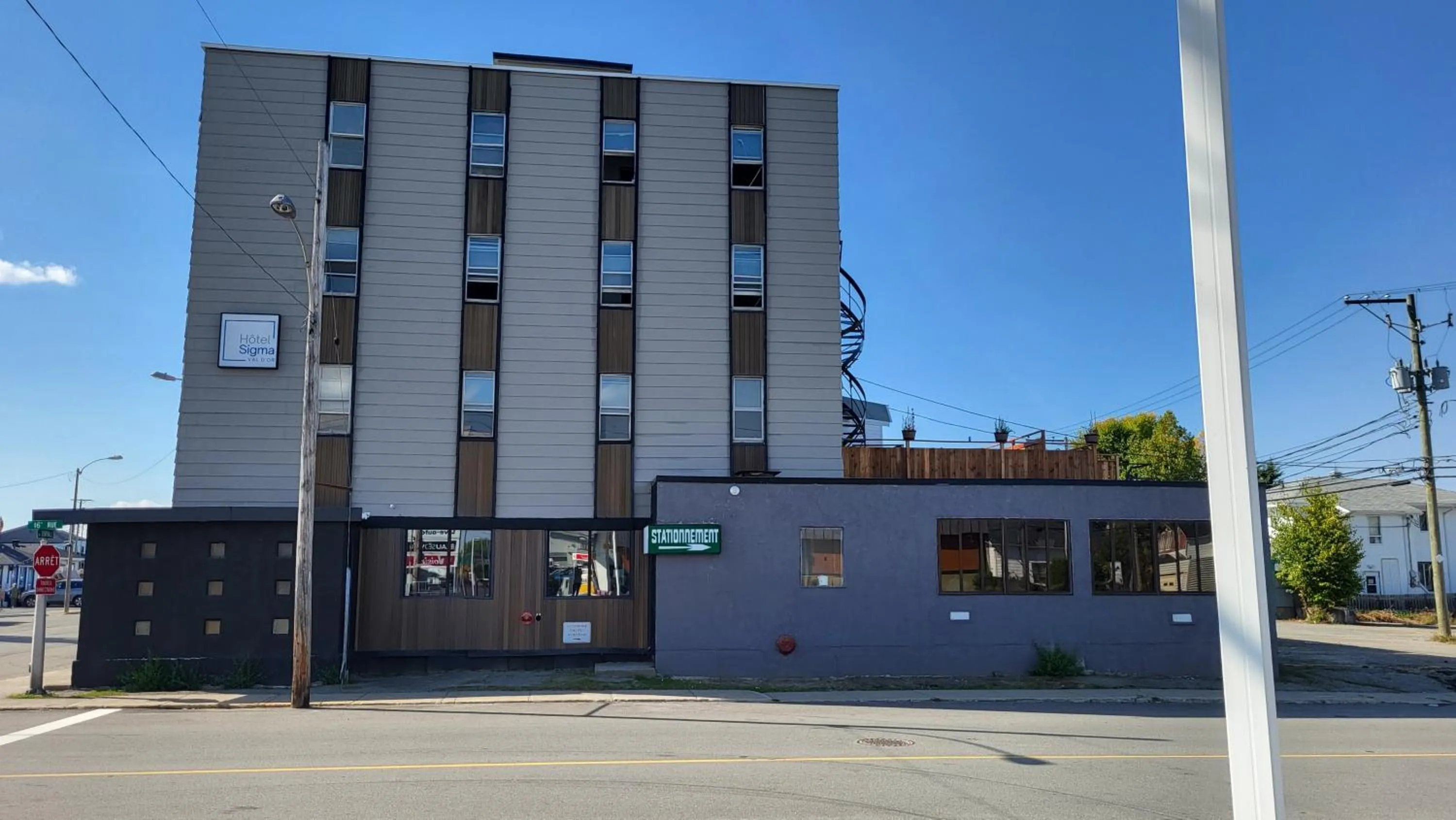 Property building in Hotel Sigma