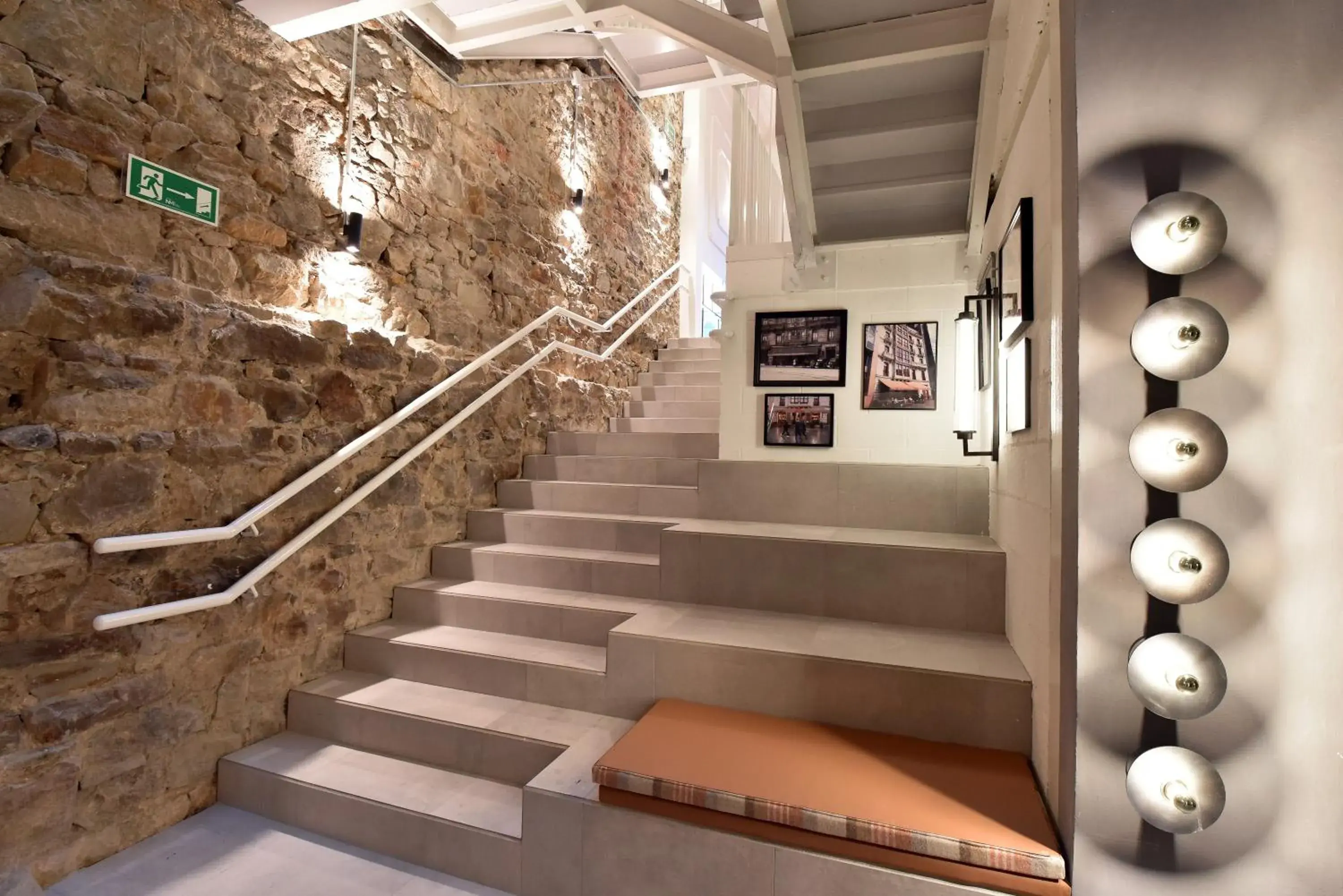 Facade/entrance in LATROUPE La Granja Facade/entrance in LATROUPE La Granja