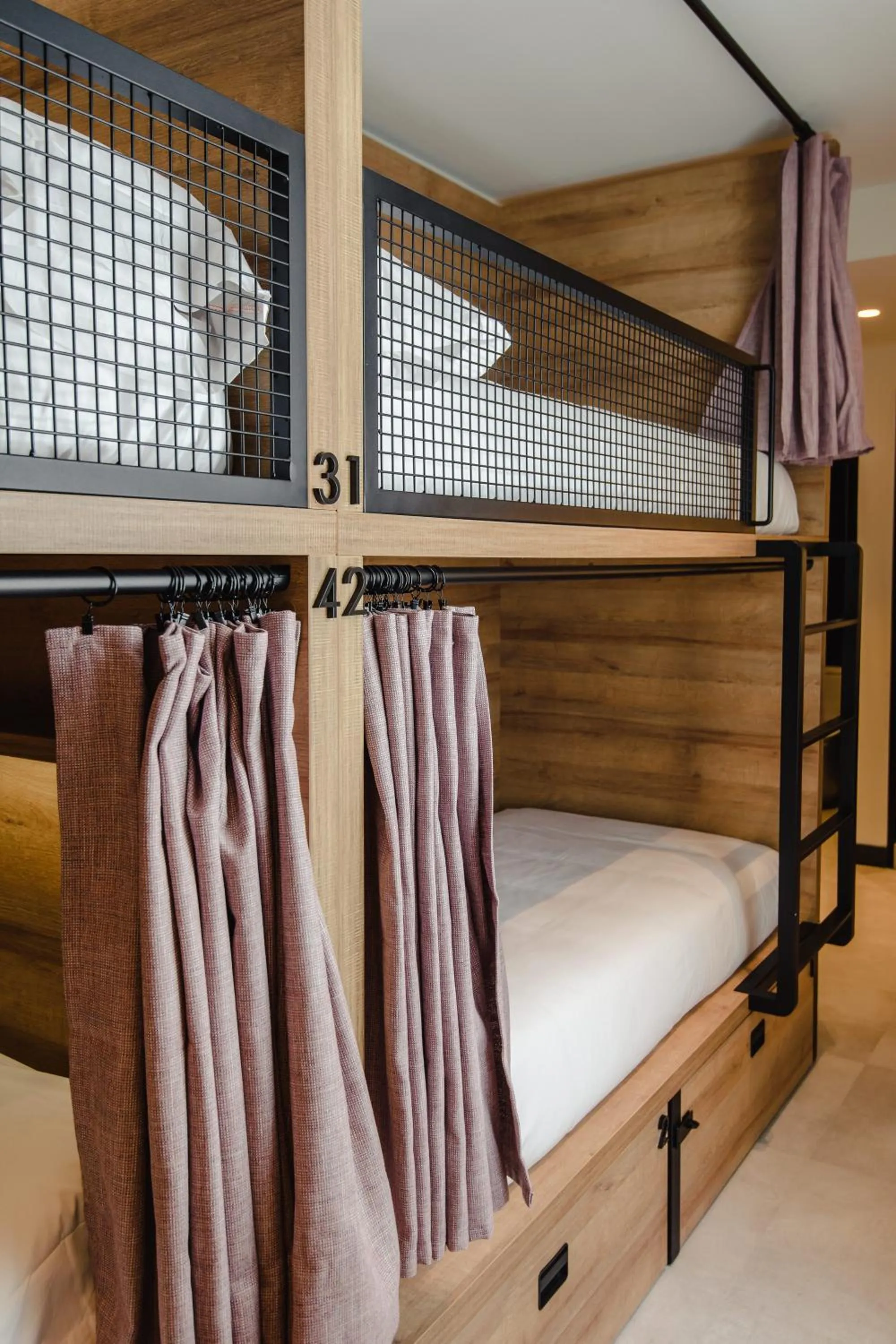 Bed in LATROUPE La Granja