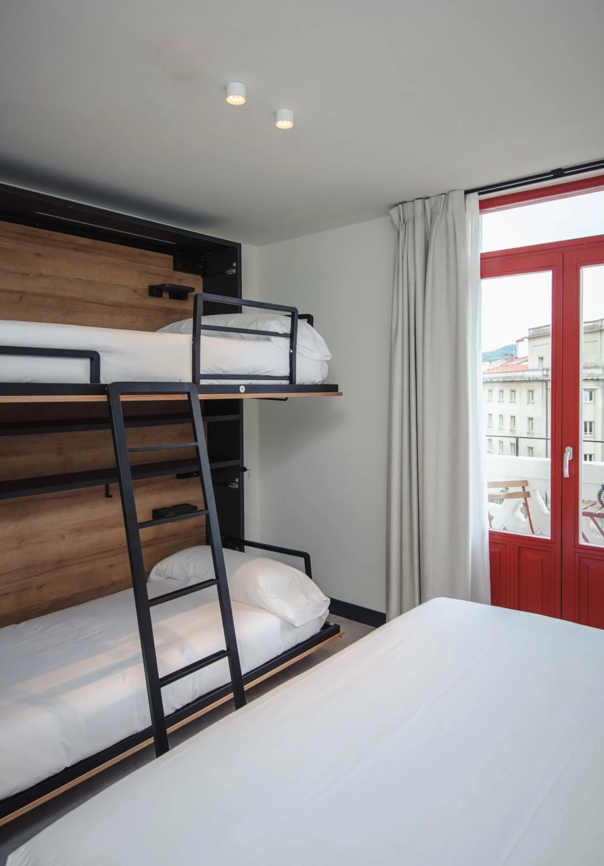 Bed in LATROUPE La Granja