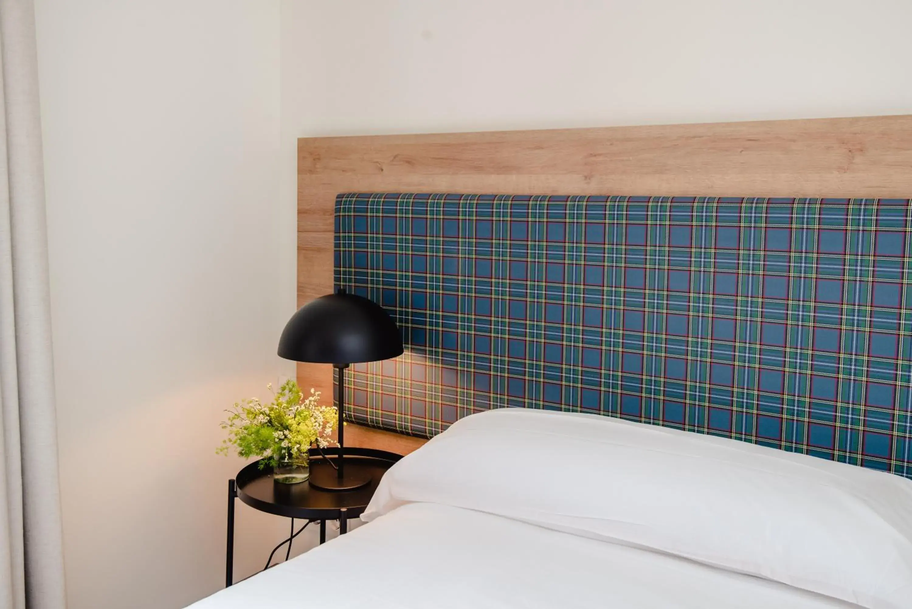 Twin Room in LATROUPE La Granja Twin Room in LATROUPE La Granja