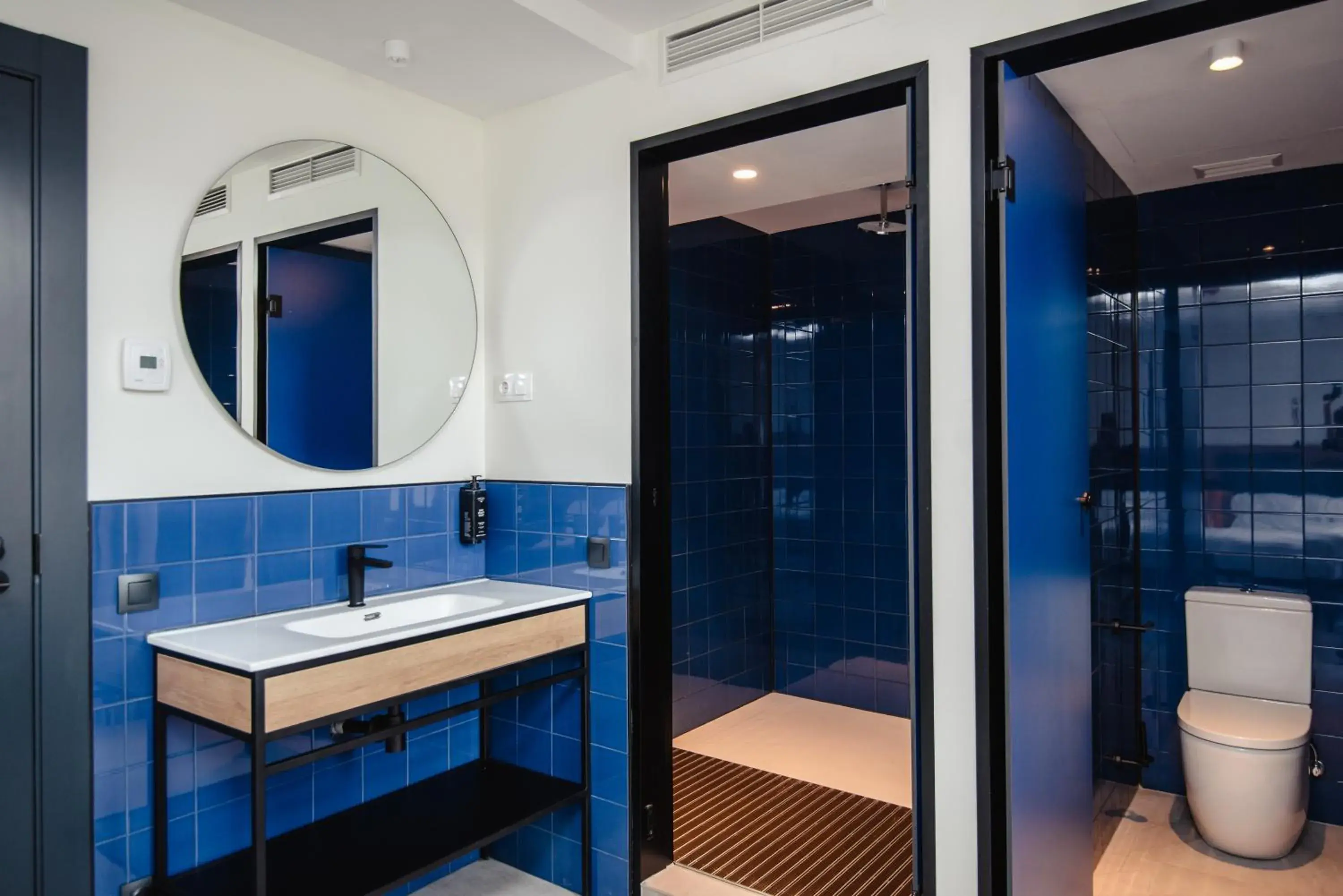 Twin Room with Terrace in LATROUPE La Granja Twin Room with Terrace in LATROUPE La Granja