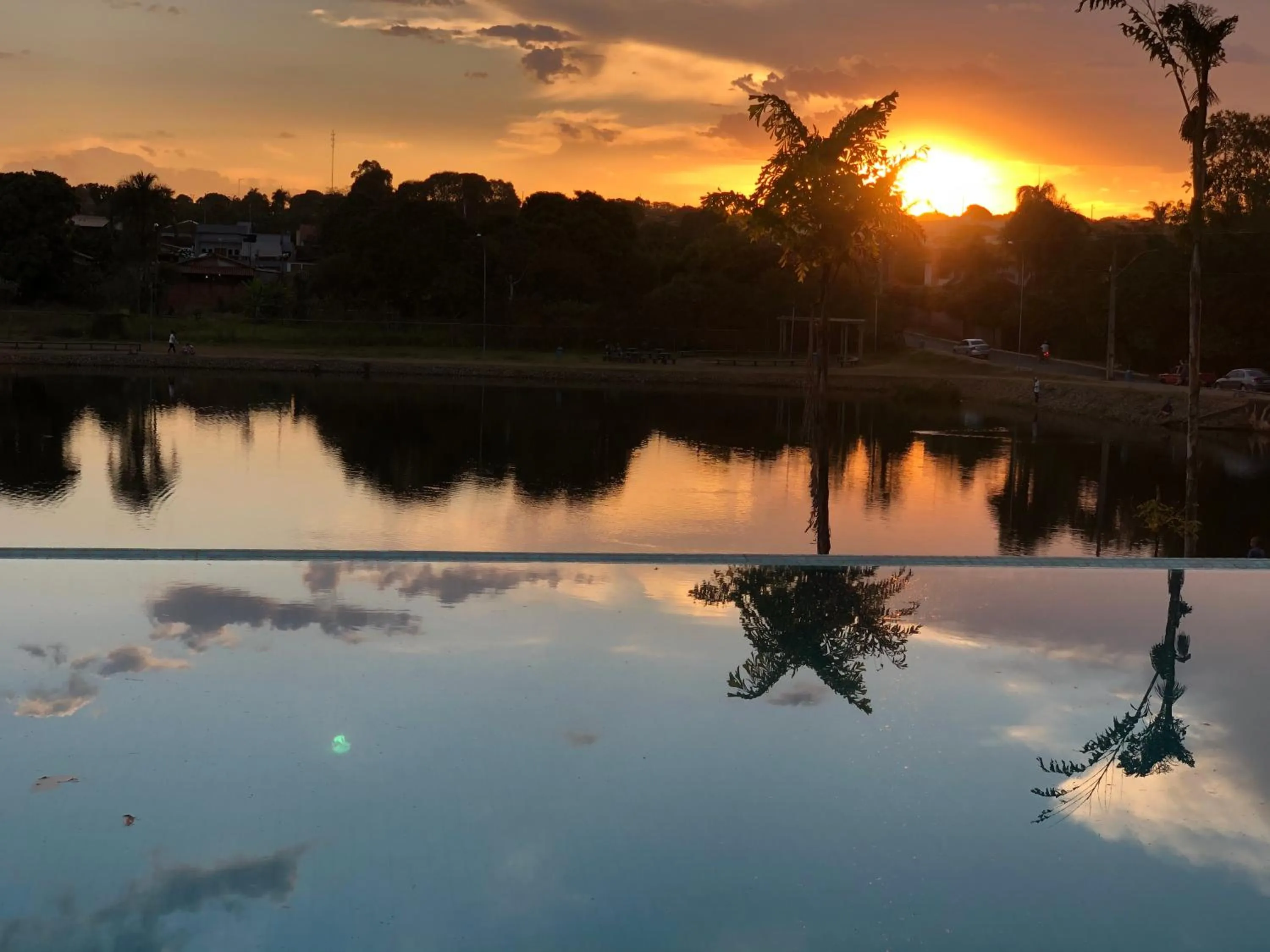 Swimming pool in Hotel do Lago