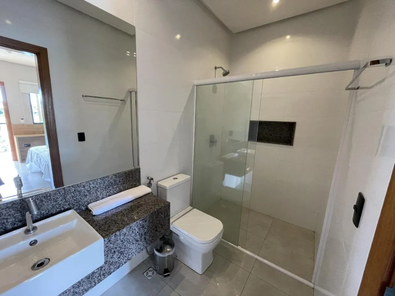 Bathroom in Hotel do Lago