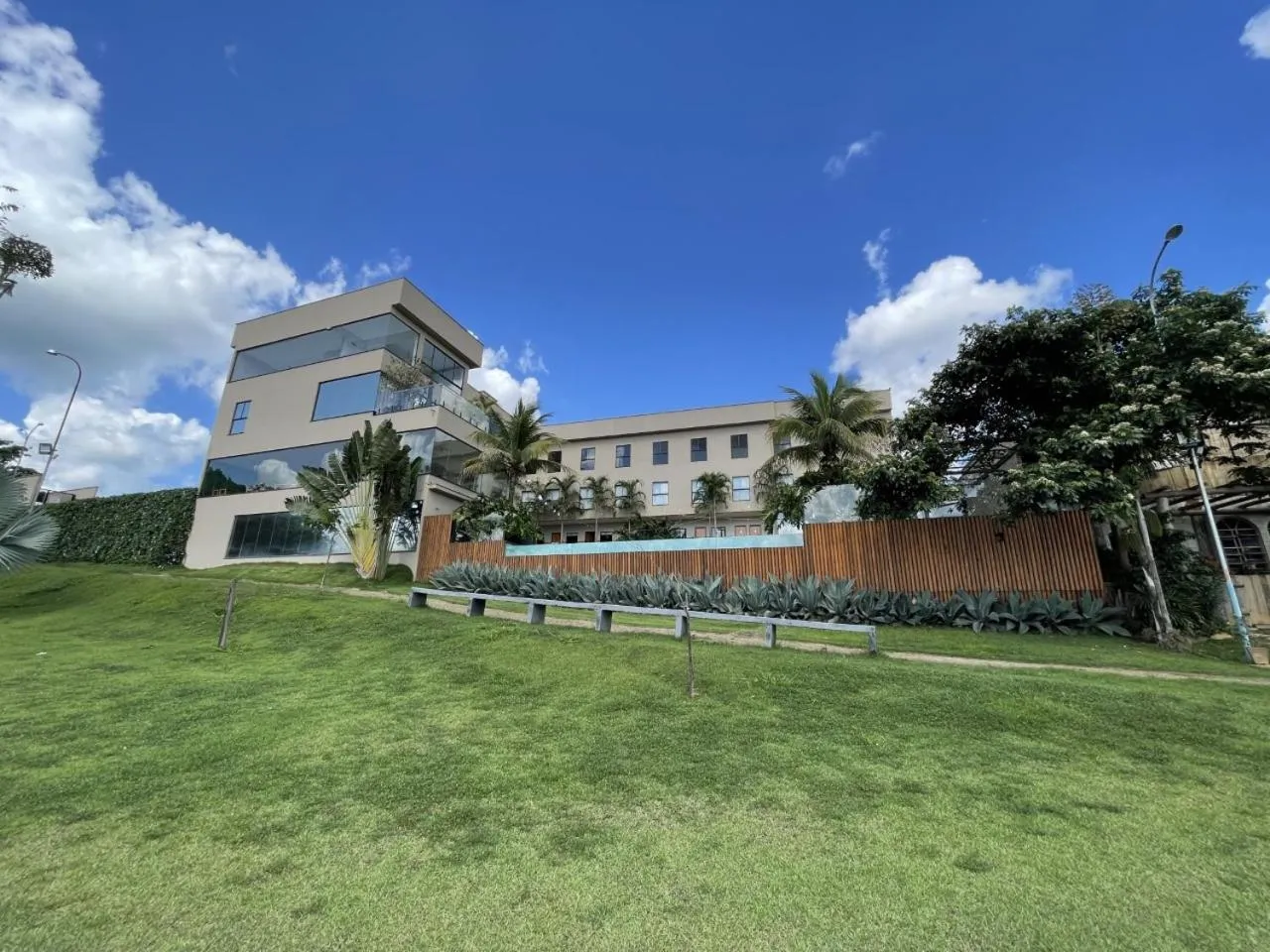 Property building in Hotel do Lago