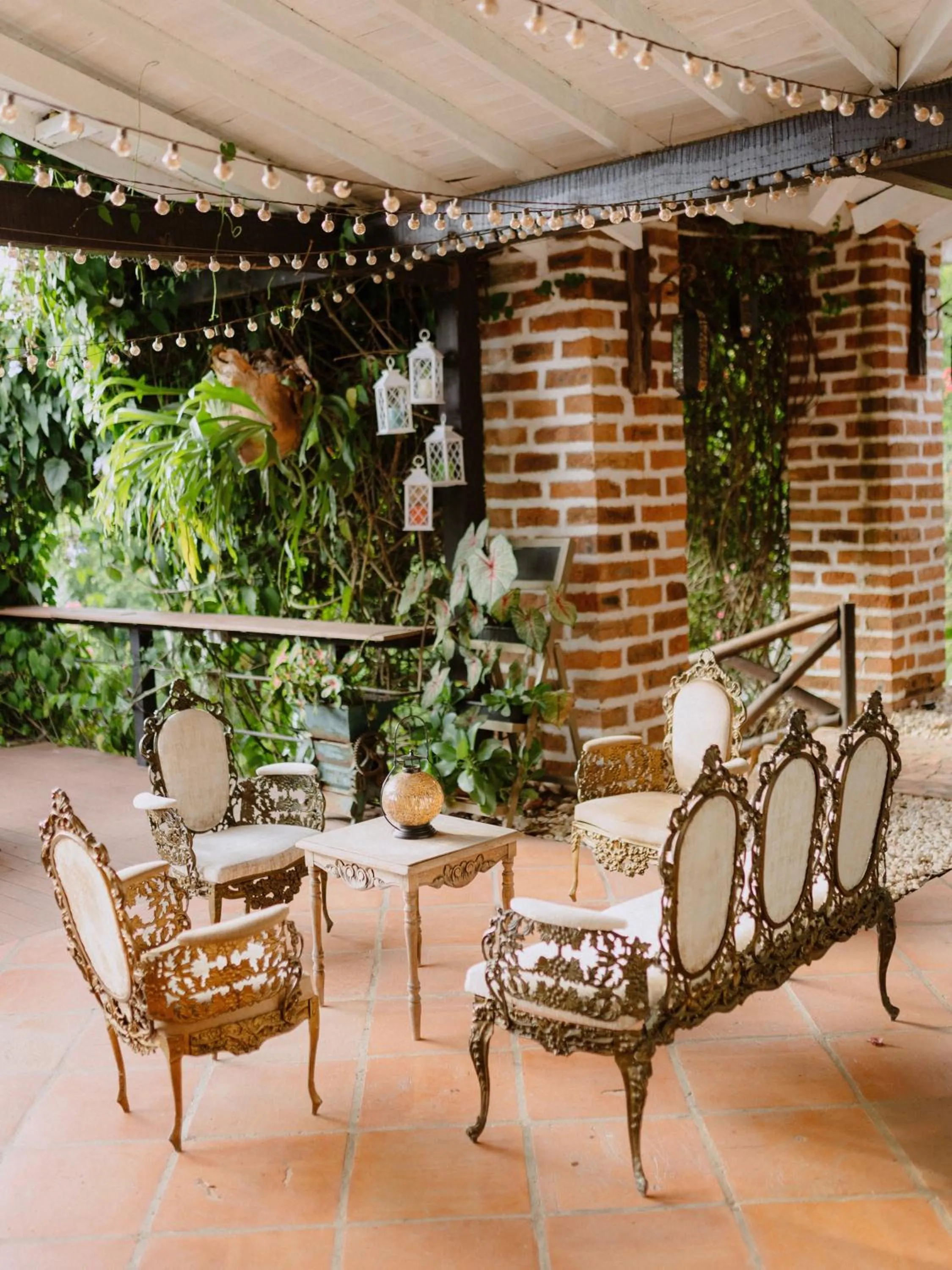 Seating area in Hotel Kalma