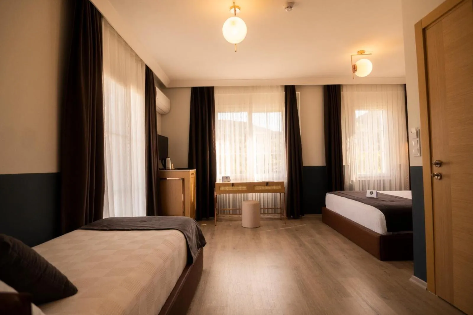 Family Room with Side Sea View in Urla 1867 Hotel