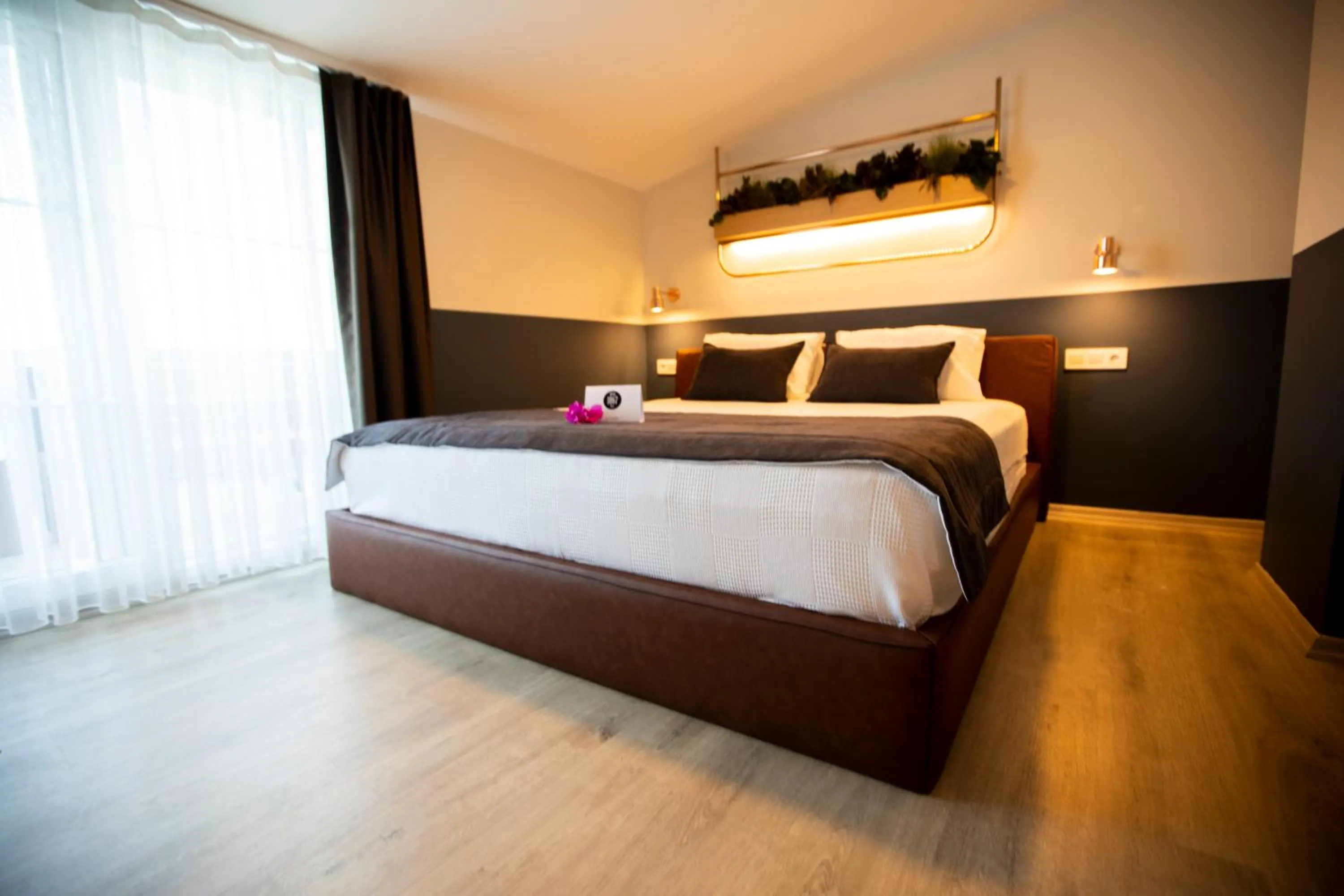 Photo of the whole room, Bed in Urla 1867 Hotel
