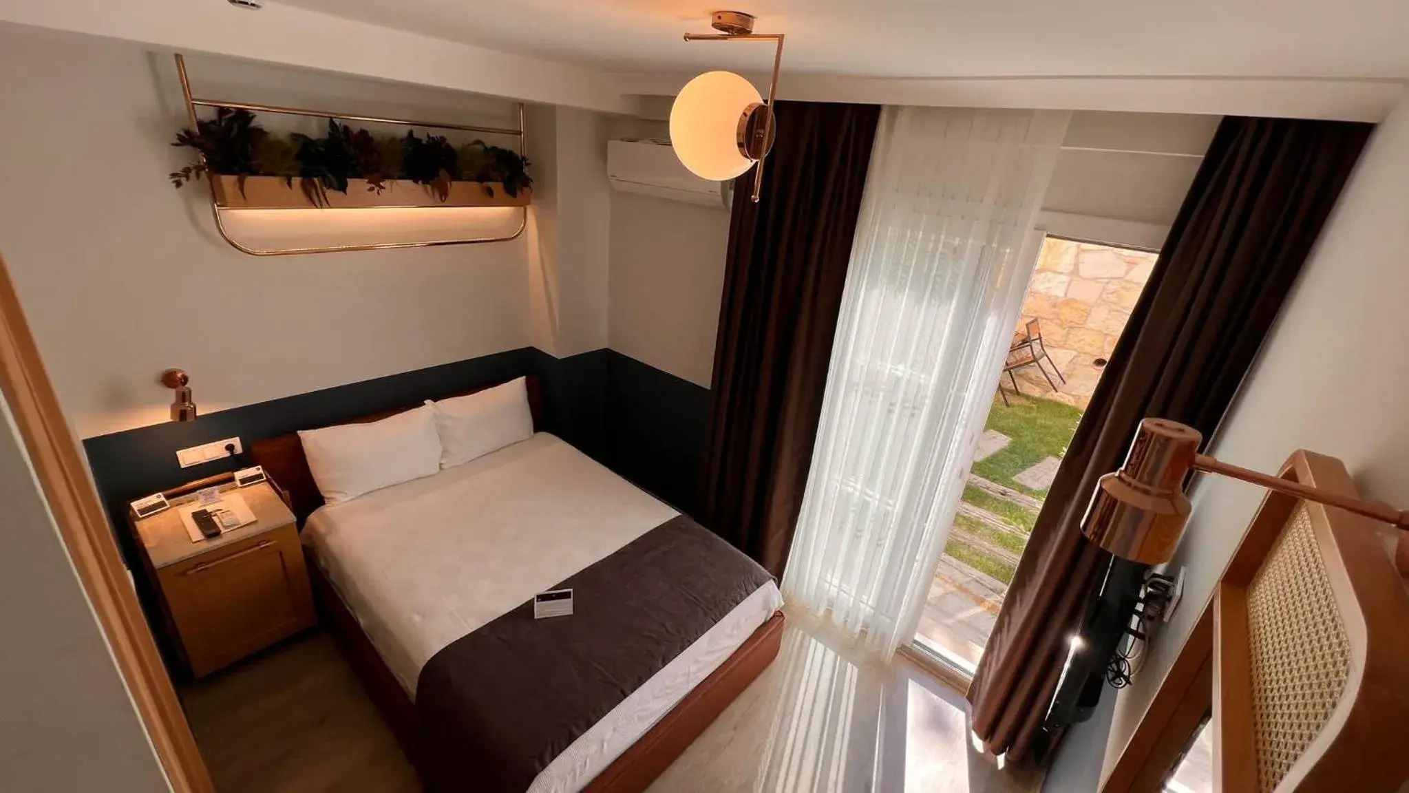 Photo of the whole room, Bed in Urla 1867 Hotel Photo of the whole room, Bed in Urla 1867 Hotel