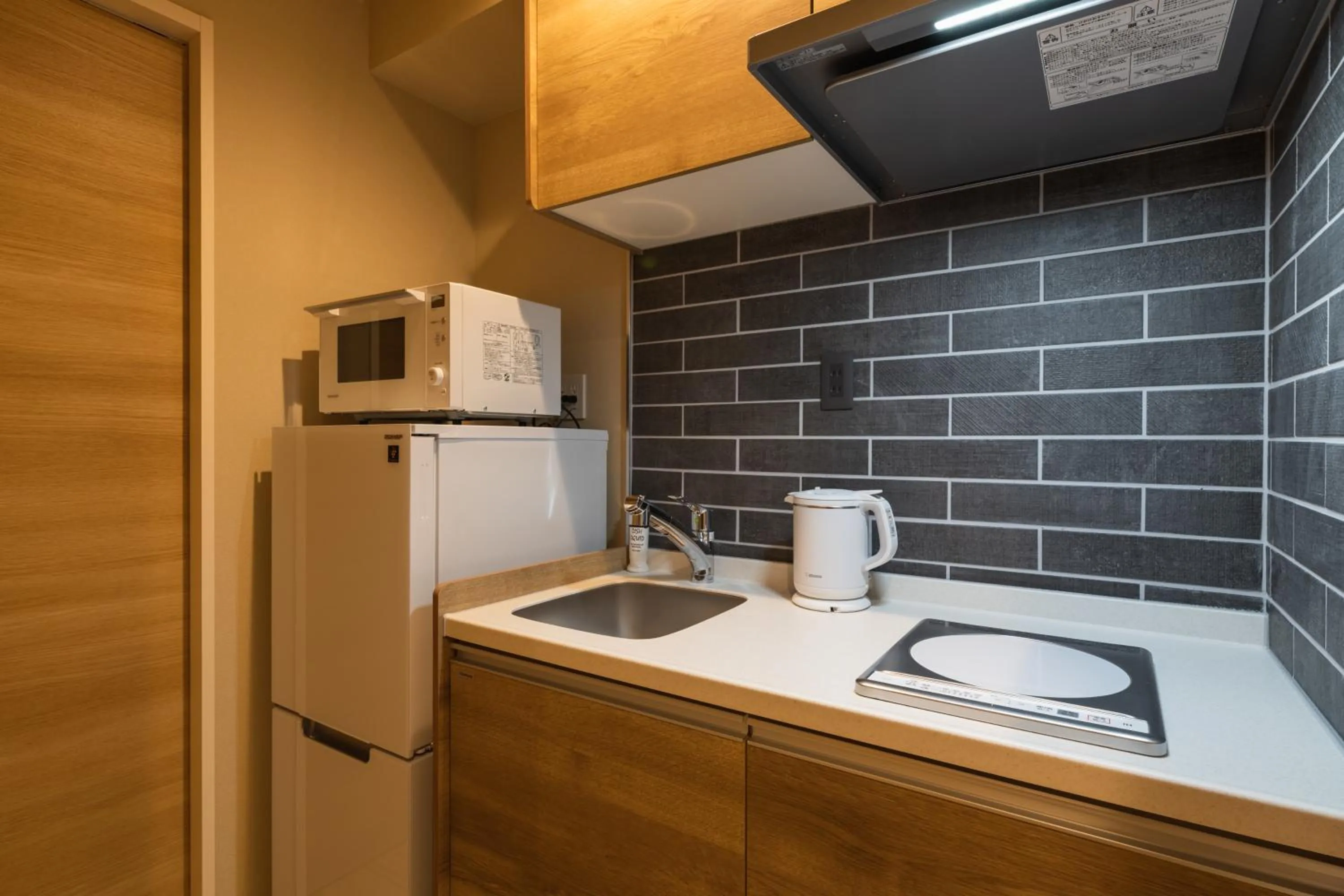 Coffee/tea facilities in GRAND BASE Saiwaimachi