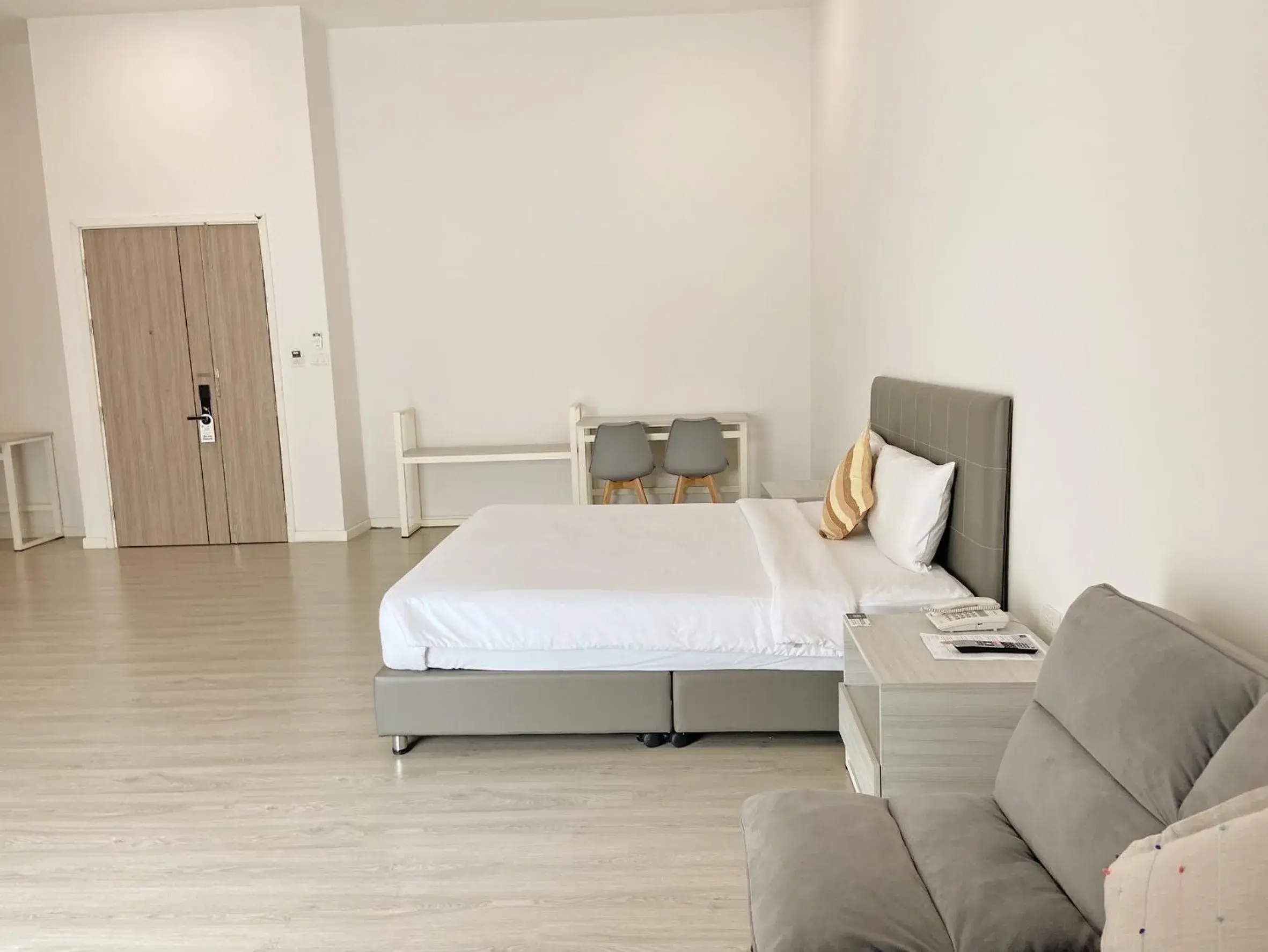 King Suite with Balcony in GRAND PA Hotel&Resort Lamphun Chiang Mai King Suite with Balcony in GRAND PA Hotel&Resort Lamphun Chiang Mai