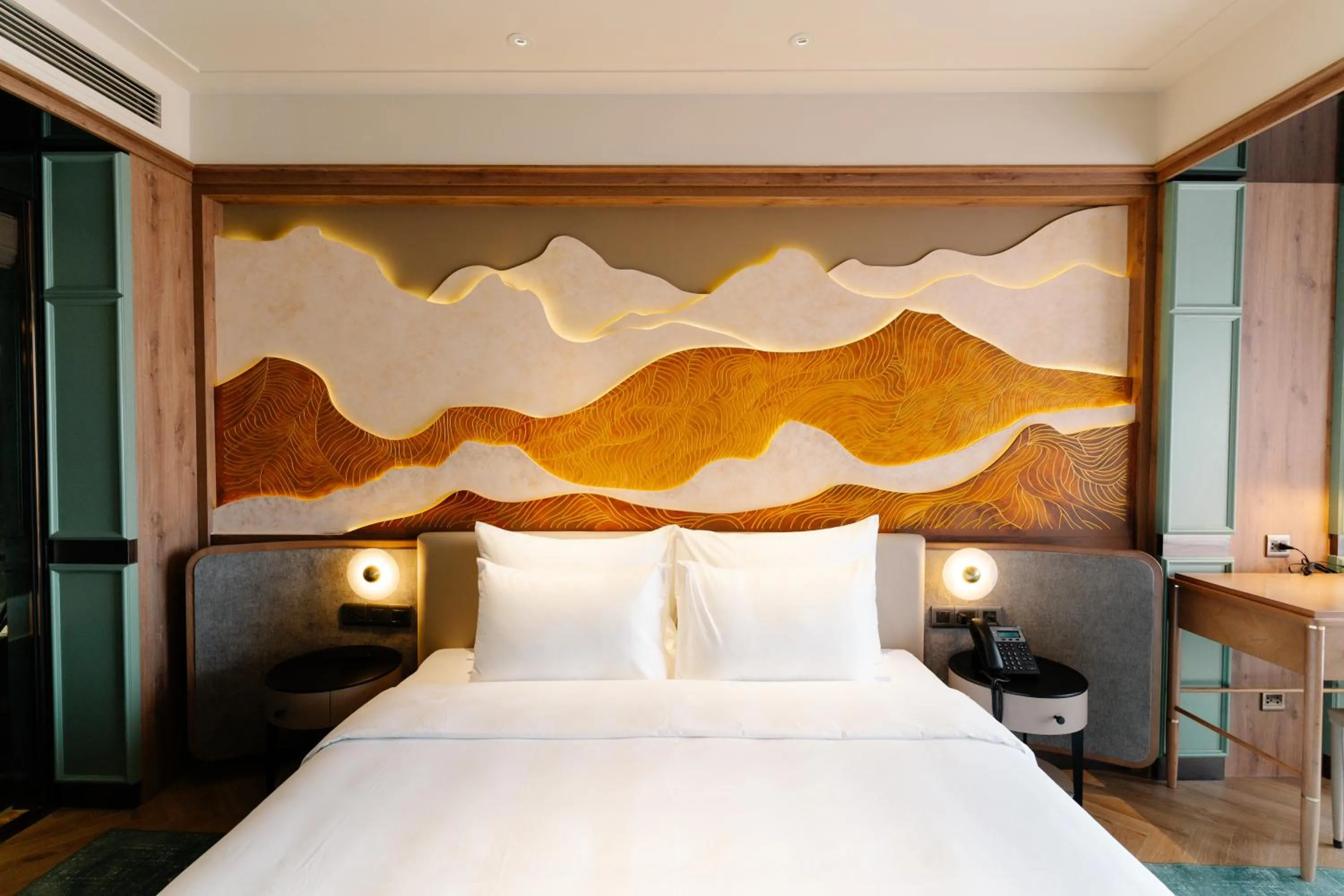 Bed in La Passion Hanoi Hotel & Spa