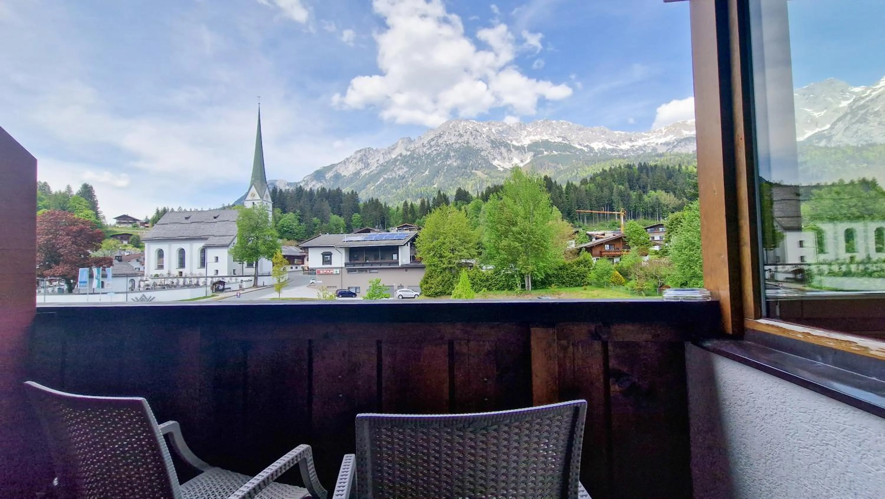 Balcony/Terrace in Das Alpin - Hotel Garni Guesthouse