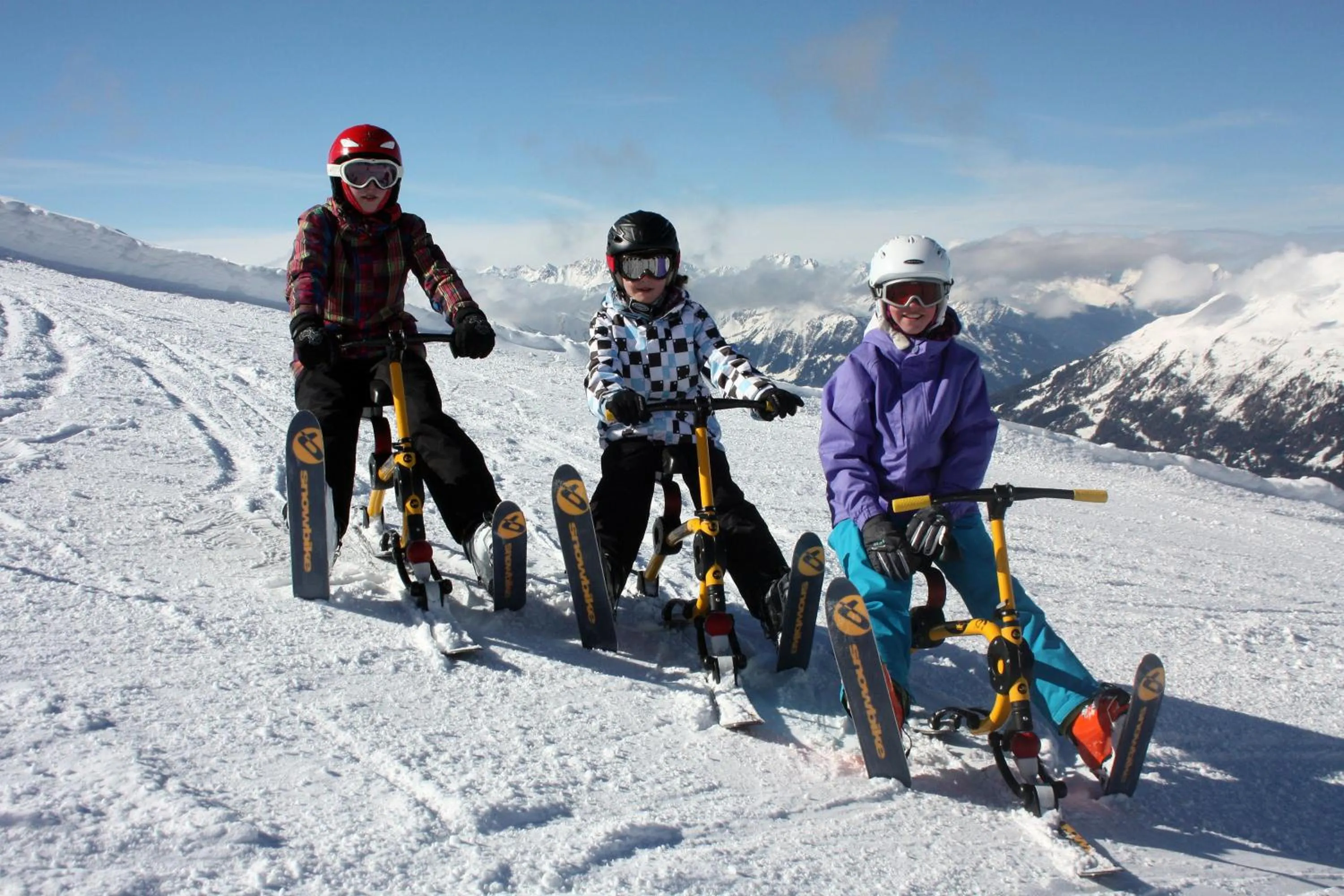 Skiing in Hotel Andy 4 Sterne Superior